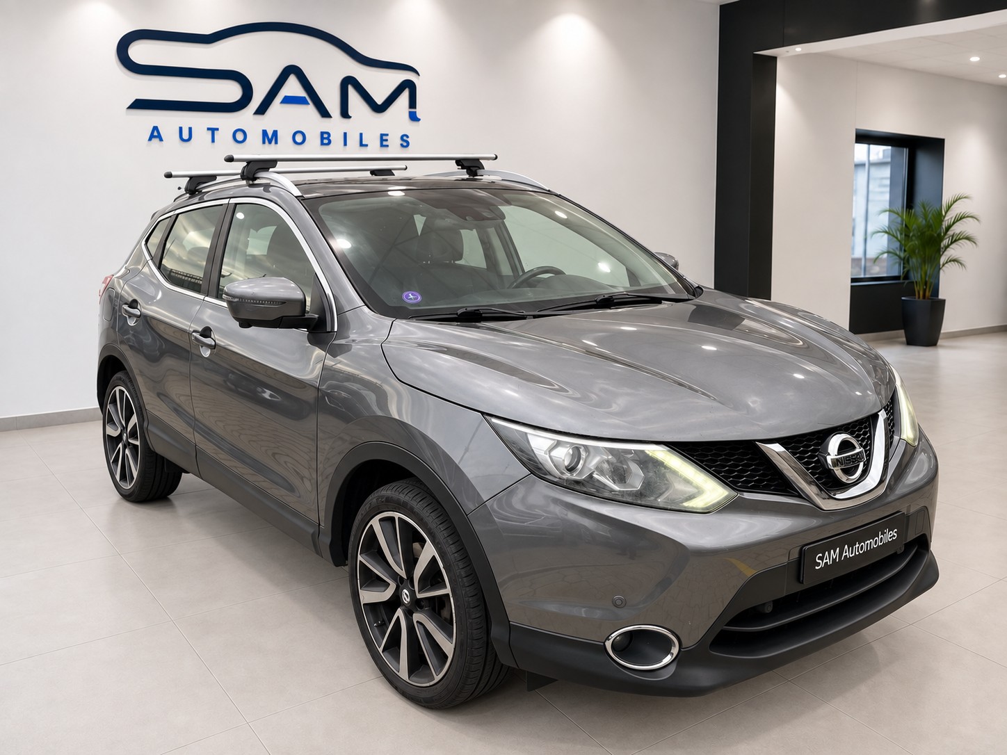 NISSAN Qashqai 1.6 DIG-T tekna-image-2