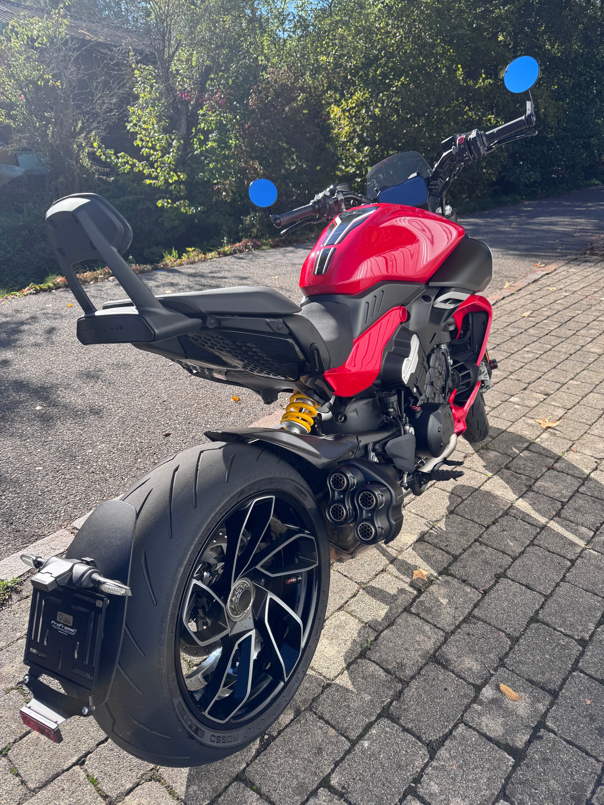 DUCATI Diavel V4 - frisch ab Service mit Werksgarantie bis 07/2028!-image-3