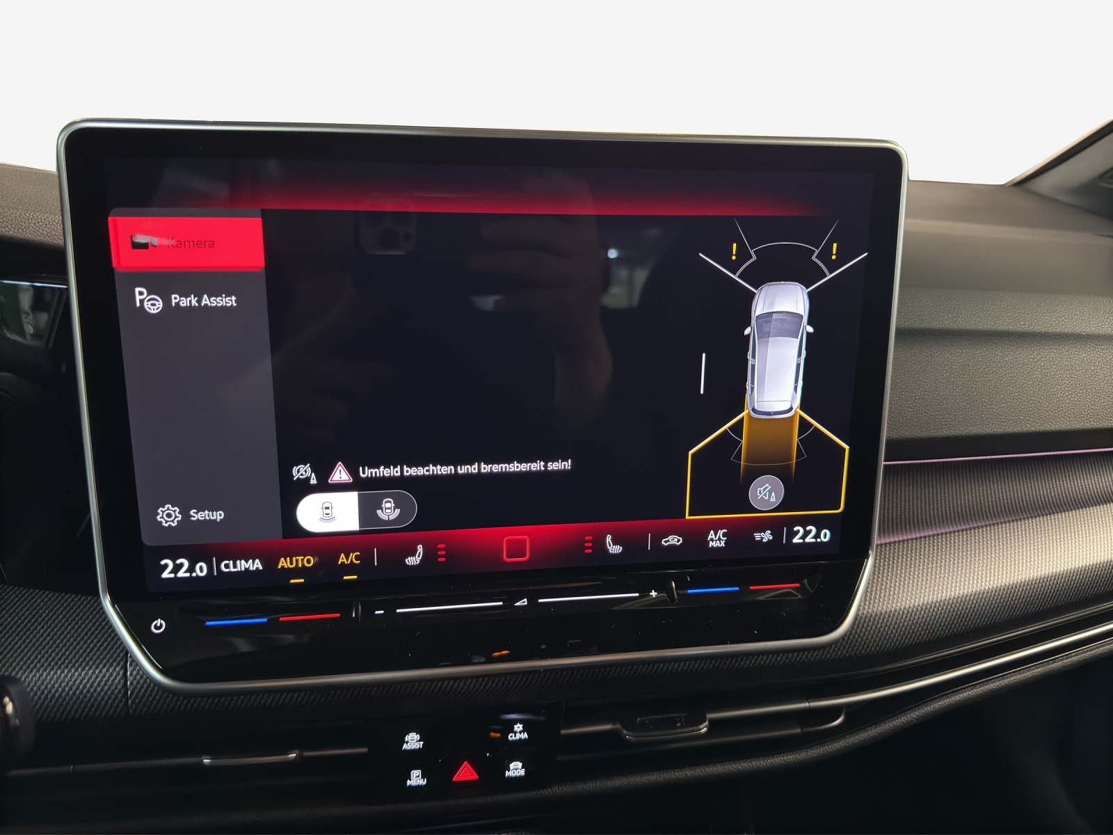 VW Golf 2.0 TSI GTI Essential DSG-image-15