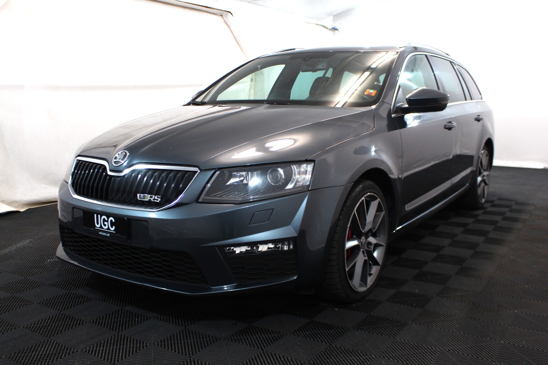 SKODA Octavia Combi 2.0 TDI 184 RS DSG-showroom-element-2