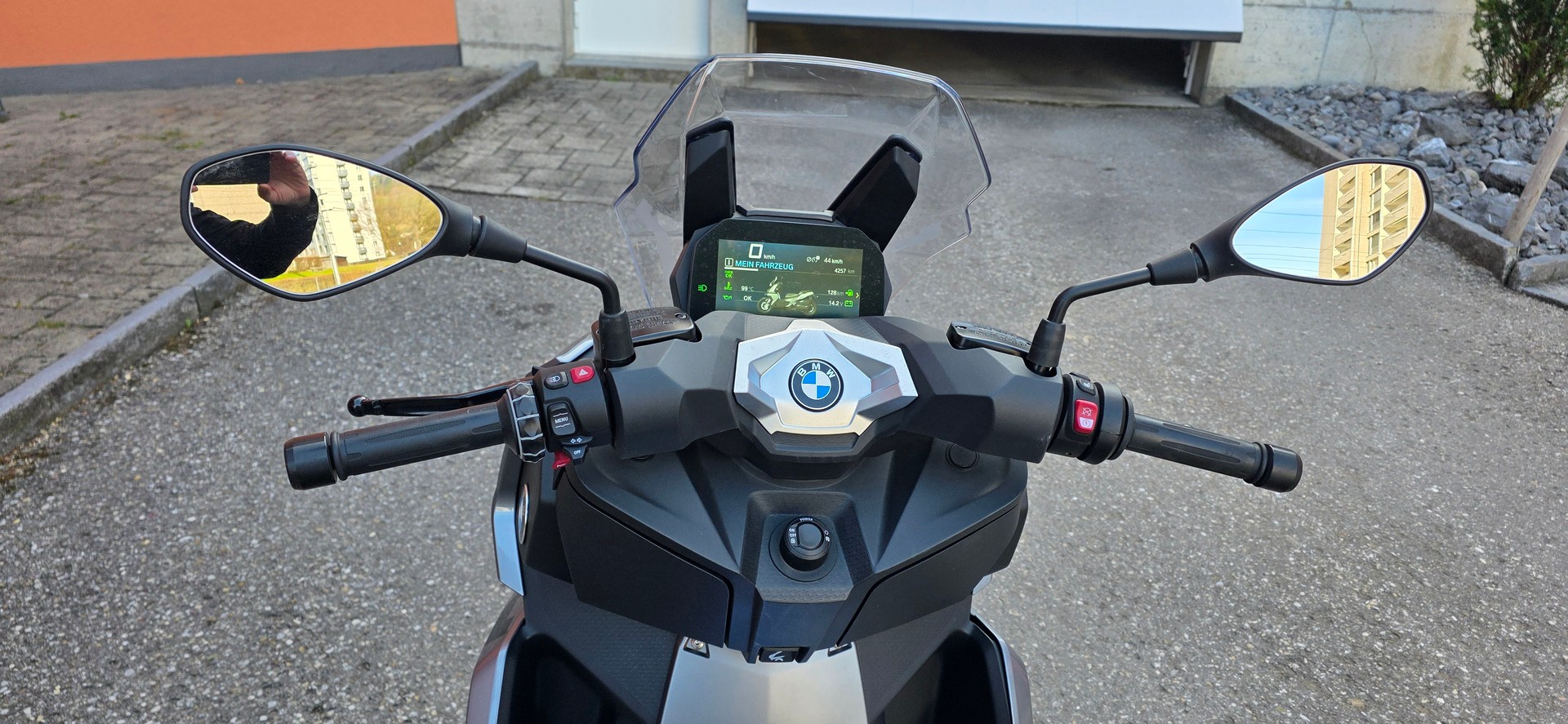 BMW C 400 X ABS-image-3
