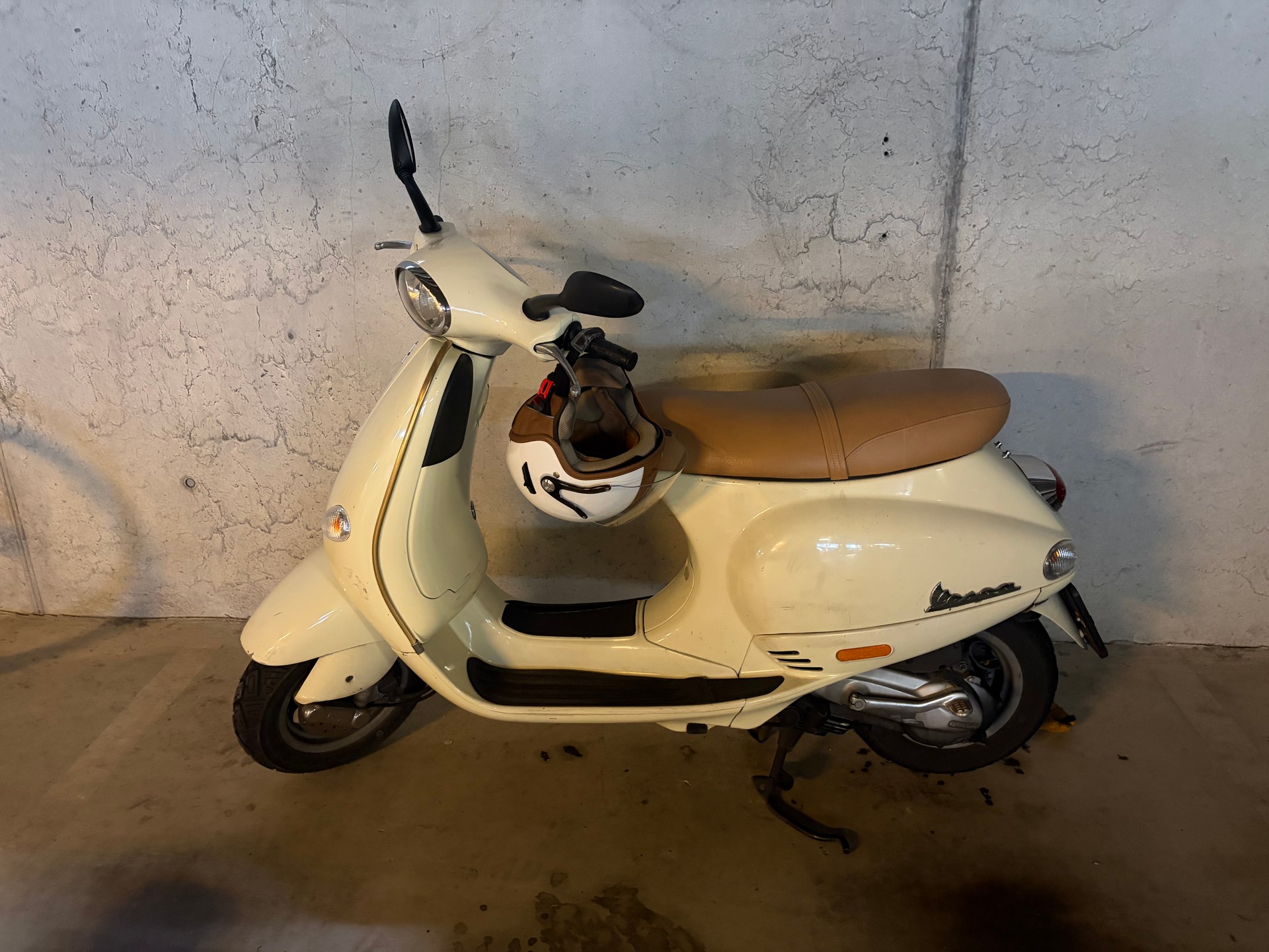 PIAGGIO 125 ET4-image-1