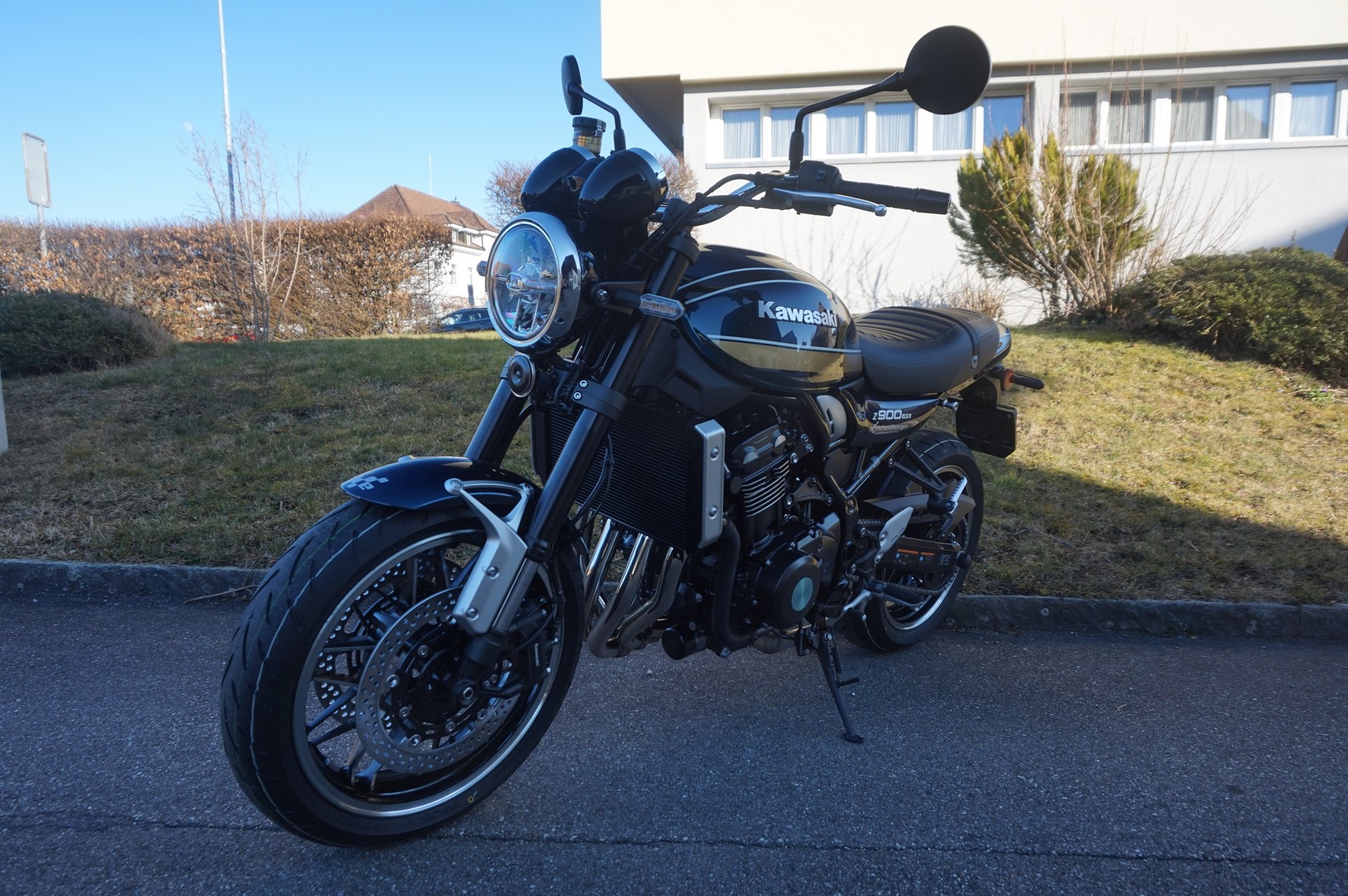 KAWASAKI Z 900 RS ABS MY23-image-1