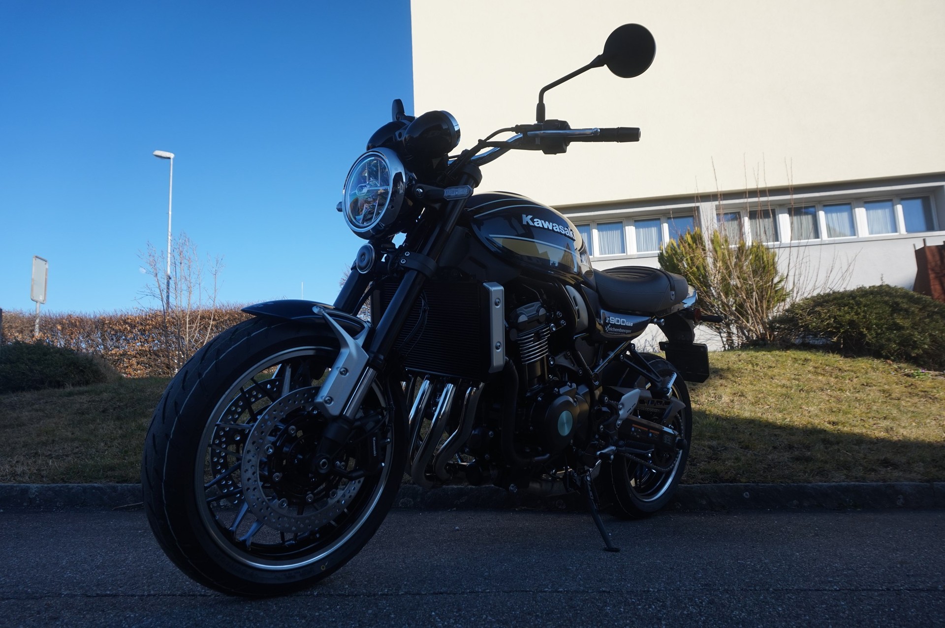 KAWASAKI Z 900 RS ABS MY23-image-6