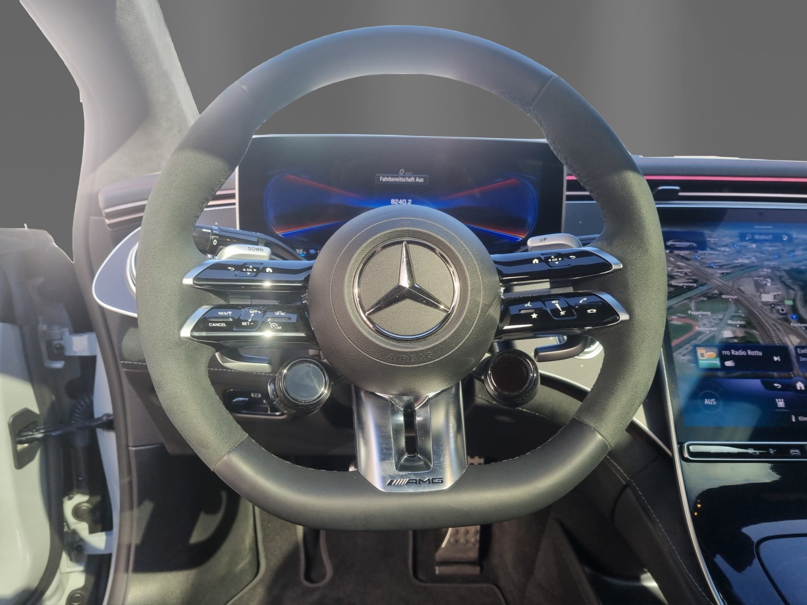 MERCEDES-BENZ EQE 43 AMG 4 Matic-image-9
