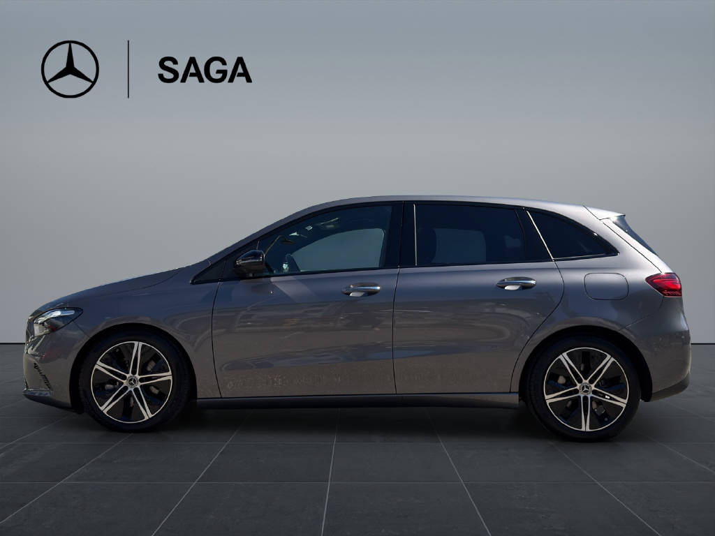 MERCEDES-BENZ B 220 Progressive 4matic-image-6