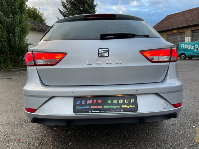 SEAT Leon ST 1.6 TDI CR Style DSG-image-8