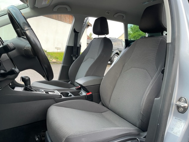 SEAT Leon ST 1.6 TDI CR Style DSG-image-10
