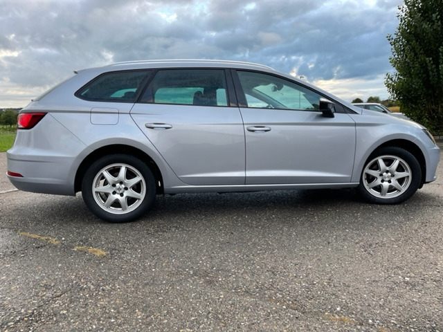 SEAT Leon ST 1.6 TDI CR Style DSG-image-5