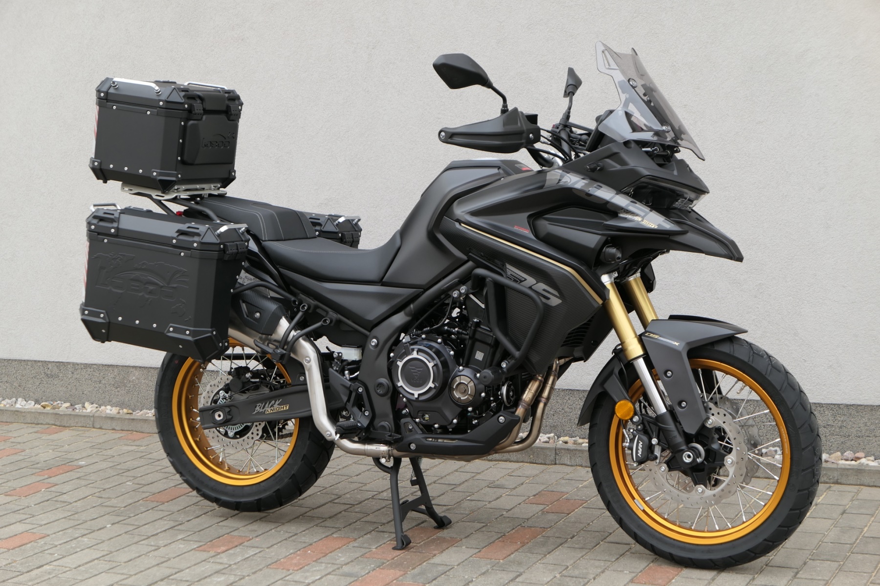 VOGE Black Knight Edition-image-1