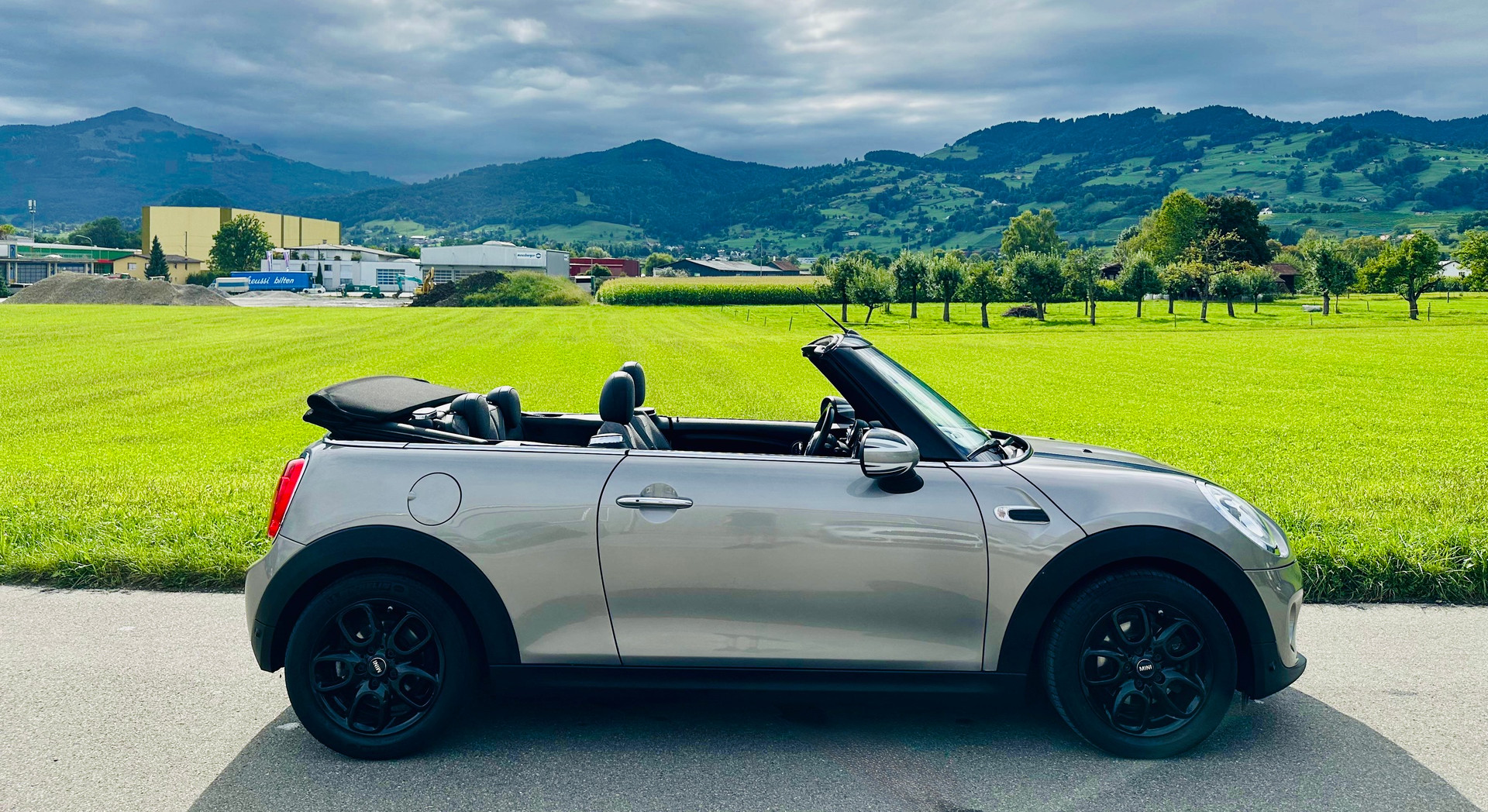 MINI Cooper Cabriolet Steptronic-image-6