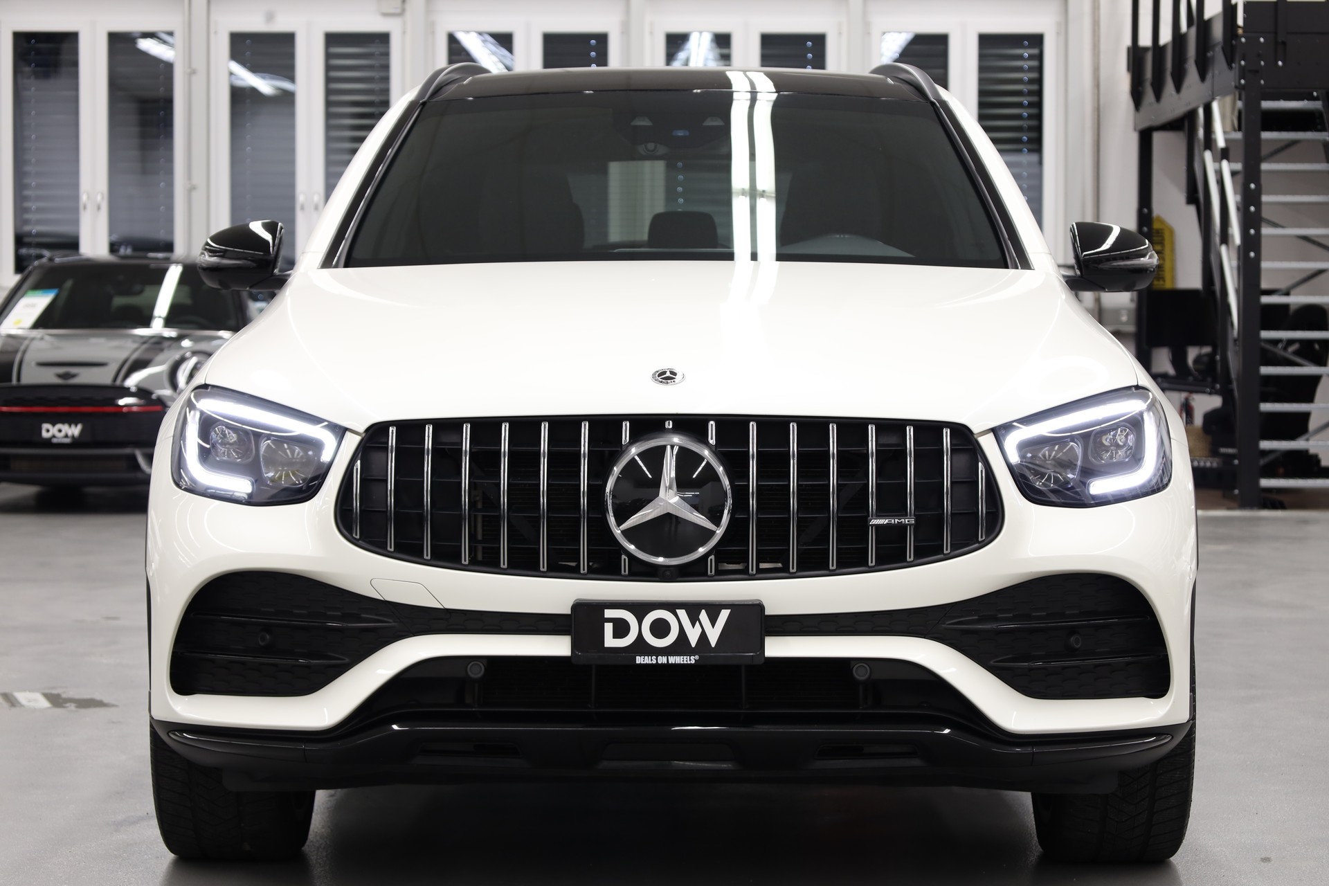 MERCEDES-BENZ GLC 43 AMG 4m-image-5