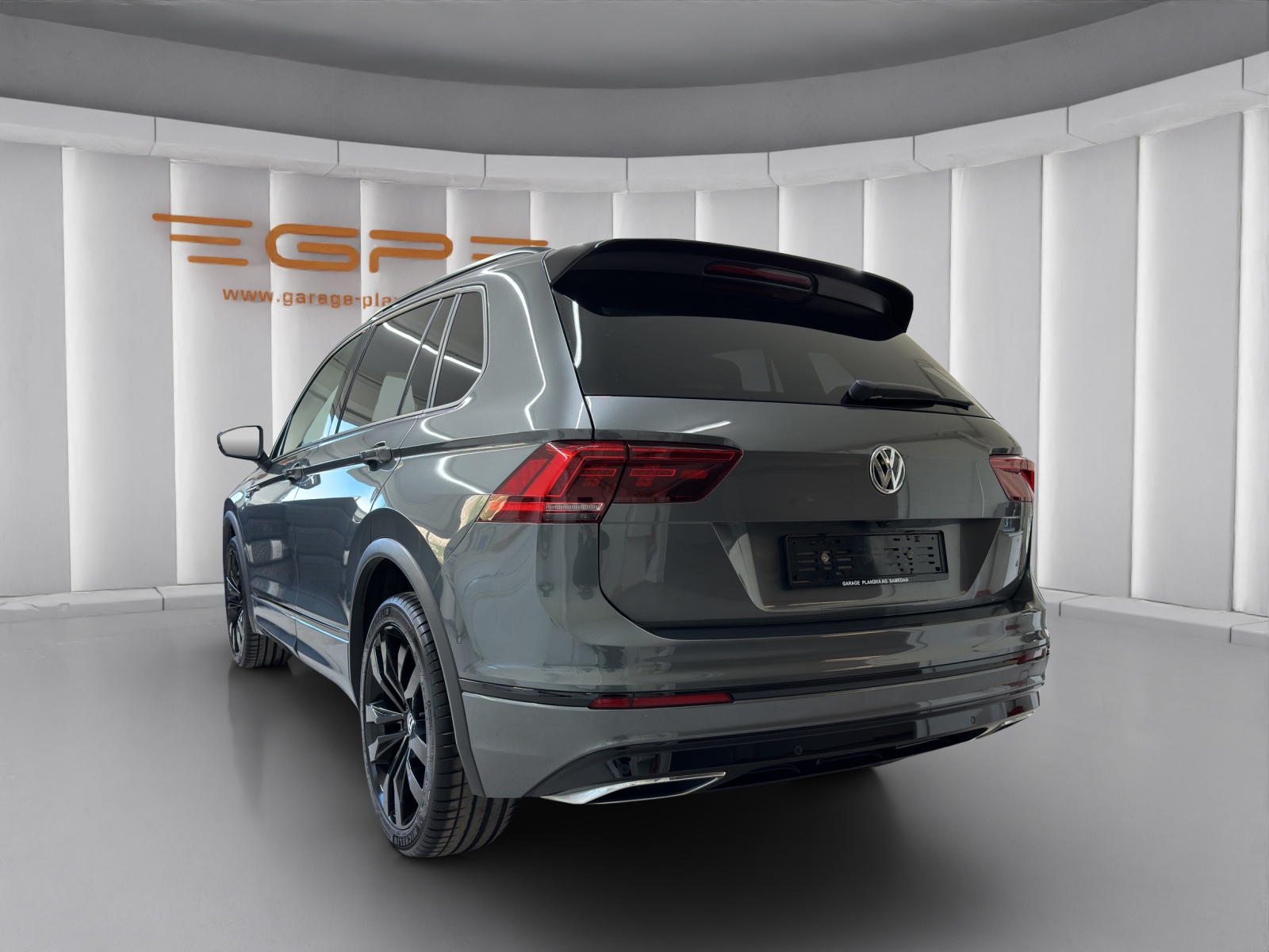 VW Tiguan 2.0 TSI Highline DSG-image-4