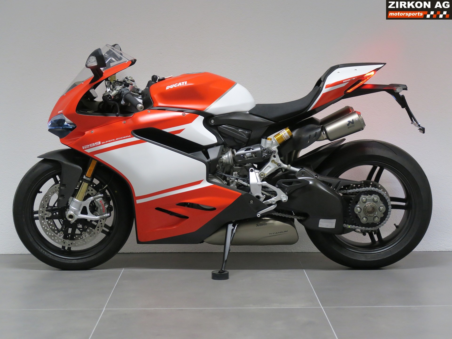 DUCATI Panigale 1299 Superleggera | signed by Jorge Lorenzo-image-8