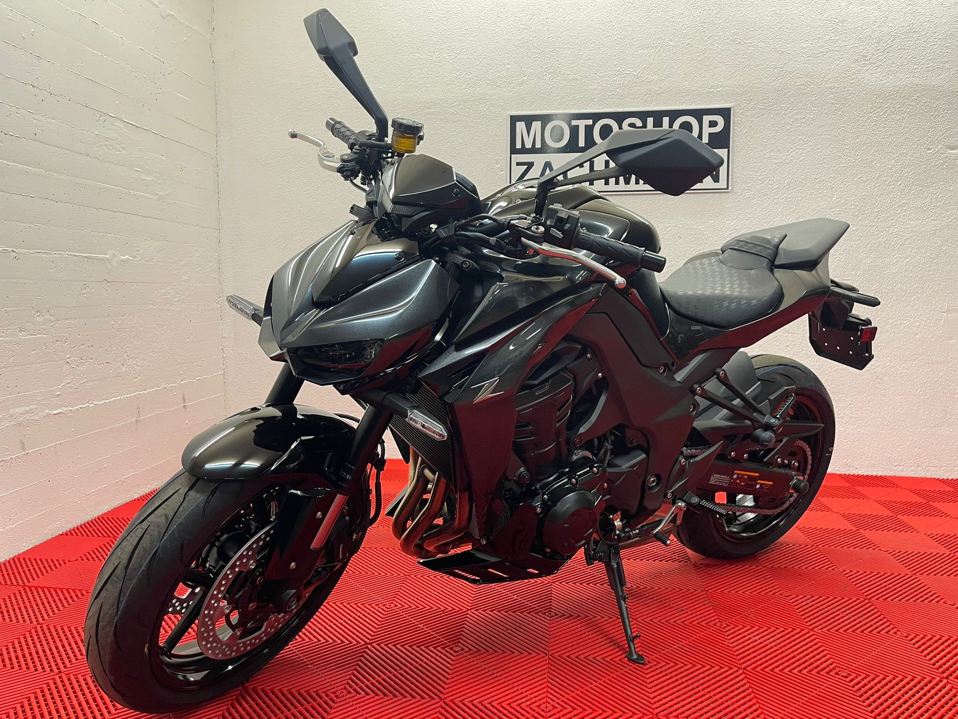 KAWASAKI Z1100 2026-image-2