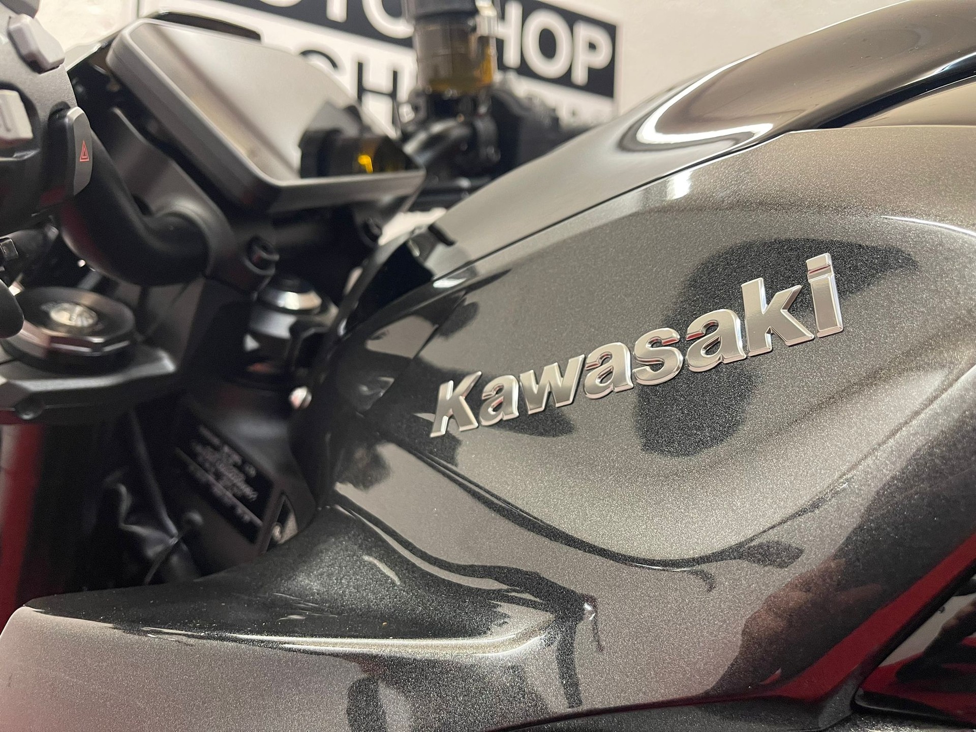 KAWASAKI Z1100 2026-image-6