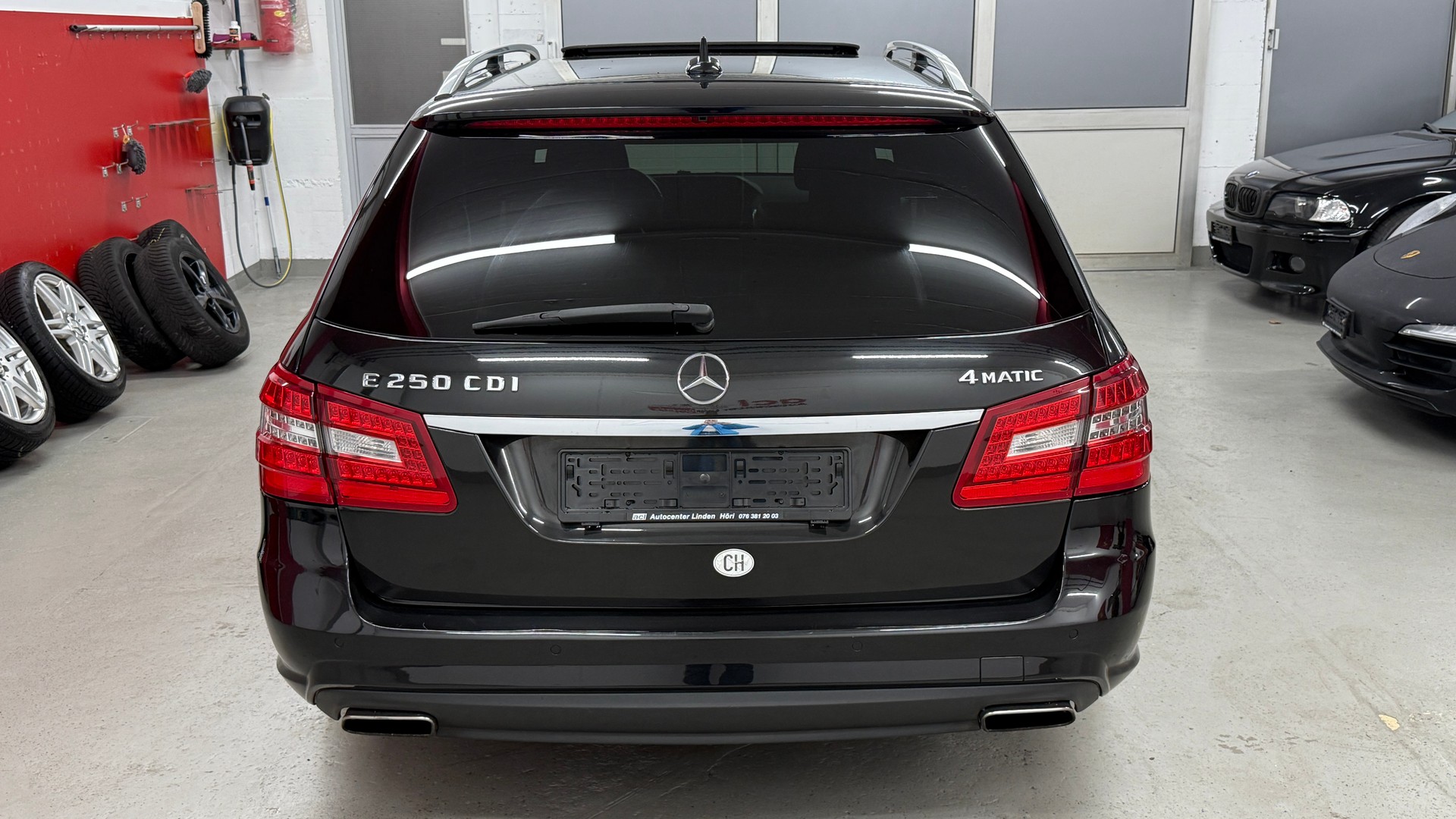 MERCEDES-BENZ E 250 CDI BlueEff. Avantgarde 4Matic HAGELSCHADEN 7G-Tronic, AMG- Line, AHK 2100kg, Pan.dach., Leder, NAVI, BT, Tel u.v.m-image-9