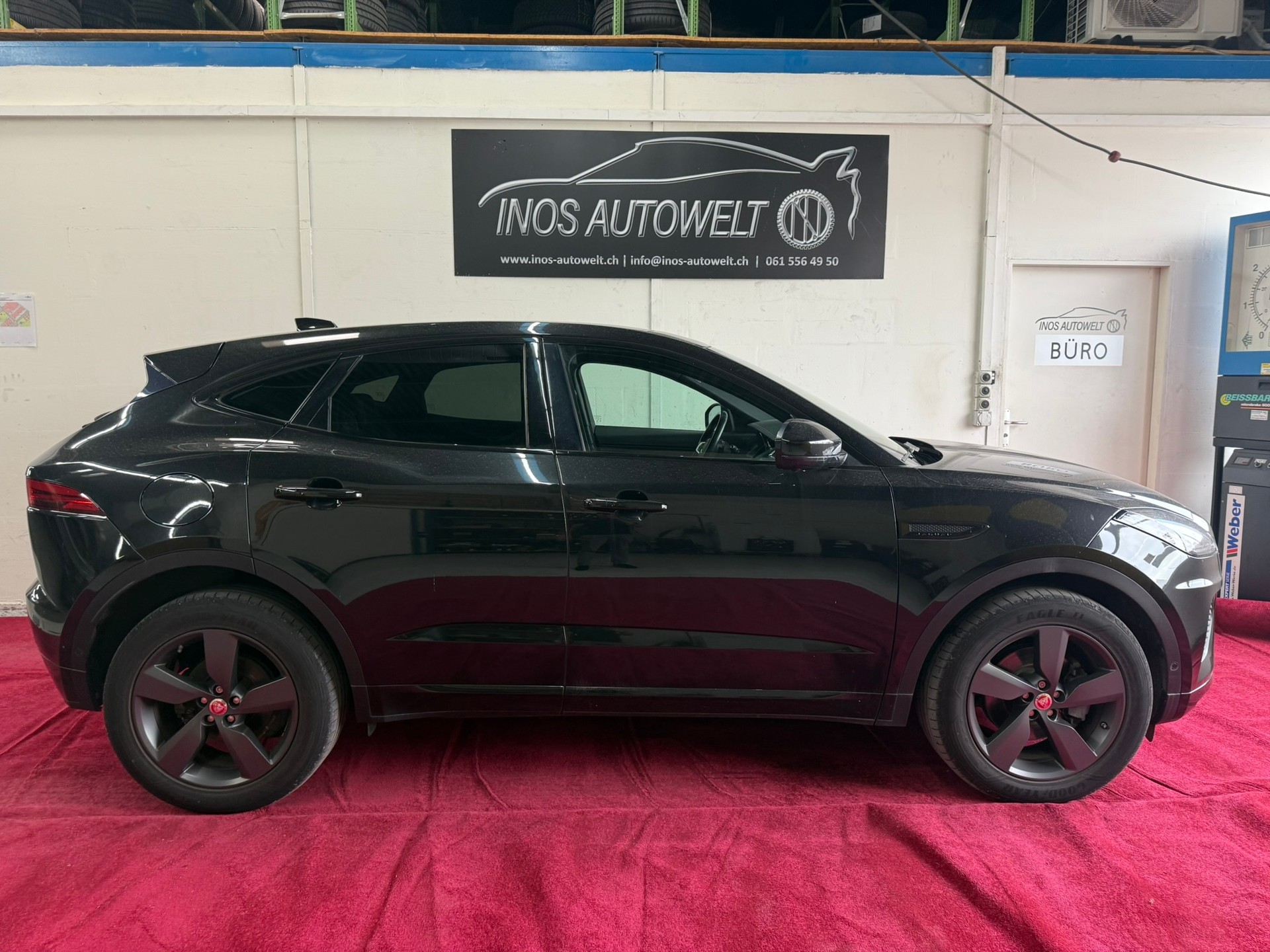 JAGUAR E-Pace 2.0d D180 R-Dynamic S AWD Automatik-image-3