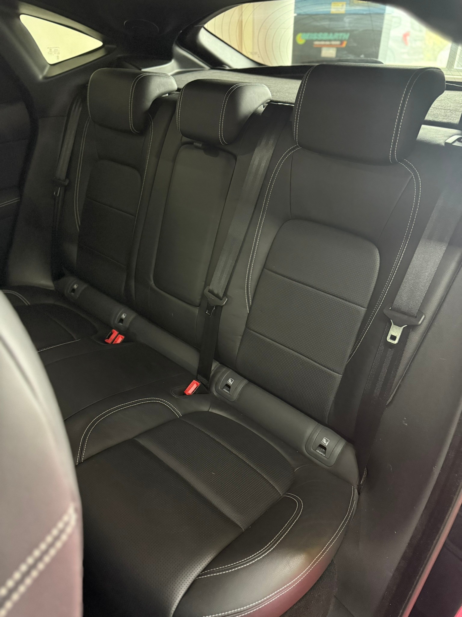 JAGUAR E-Pace 2.0d D180 R-Dynamic S AWD Automatik-image-13