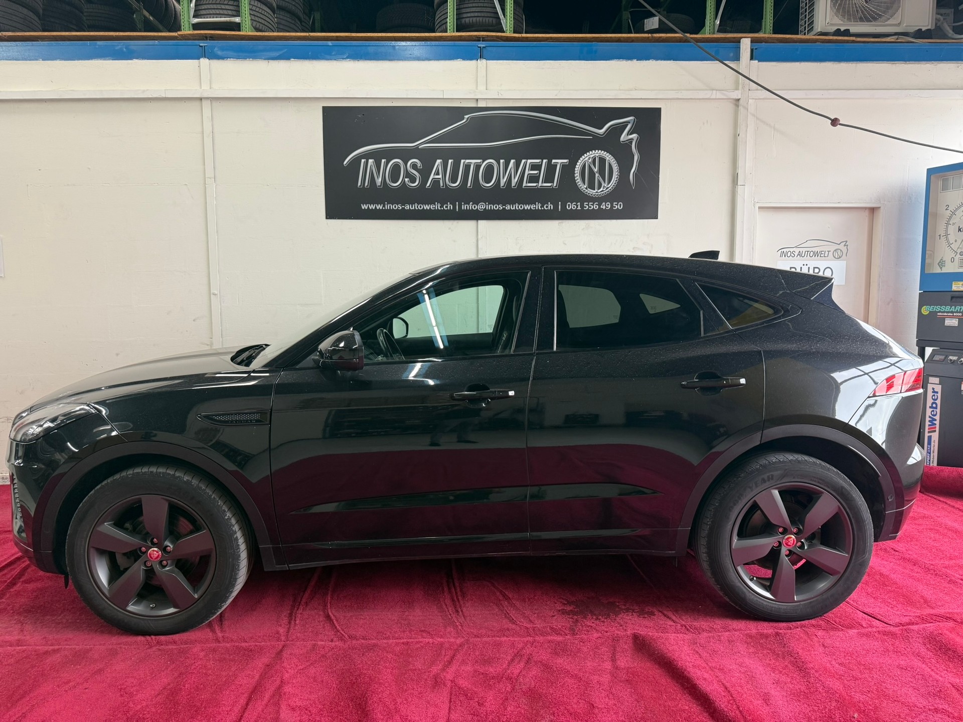 JAGUAR E-Pace 2.0d D180 R-Dynamic S AWD Automatik-image-2