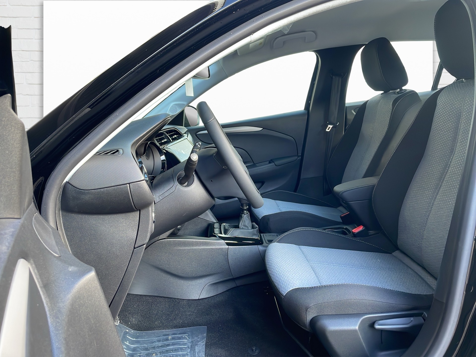 OPEL Corsa 1.2 TP Edition-showroom-element-3