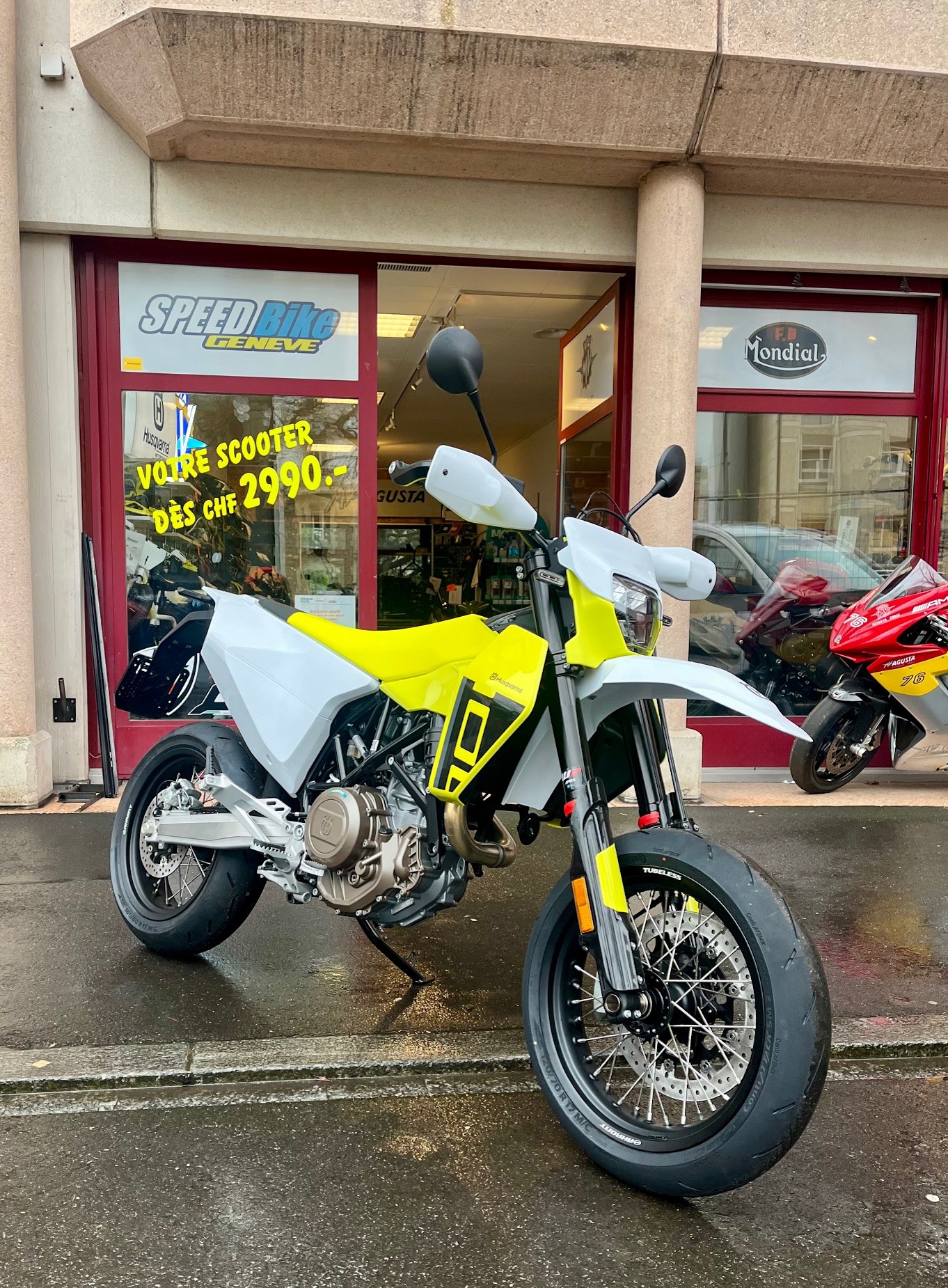 HUSQVARNA supermoto 2026