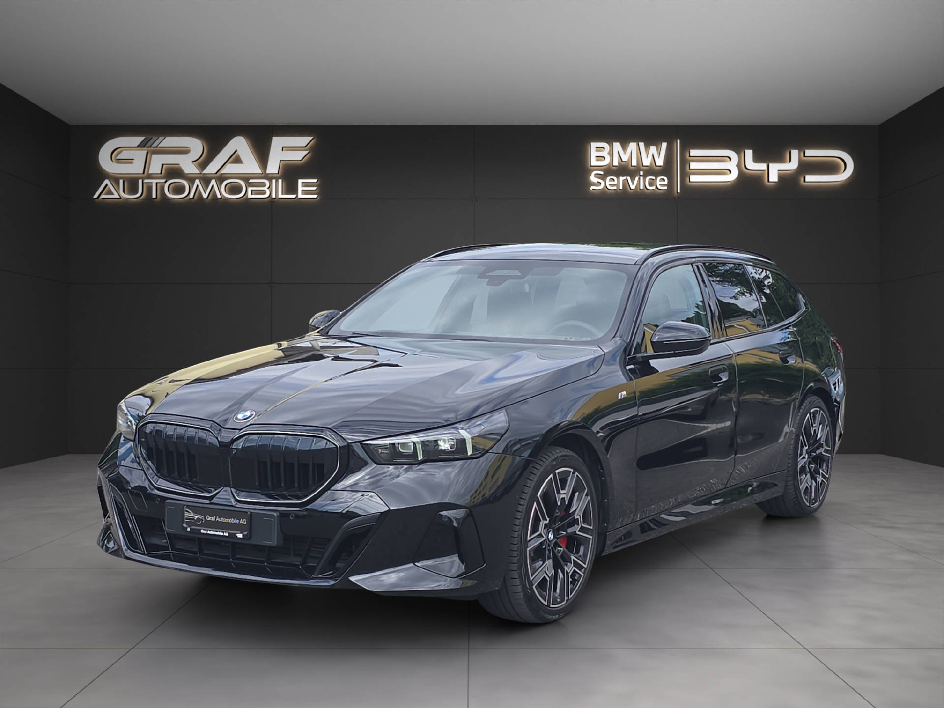 BMW 520d xDrive Touring M Sport PRO ** Leasingaktion 2,88%// 5 Jahre GARANTIE // 2'000 kg Anhängelast **