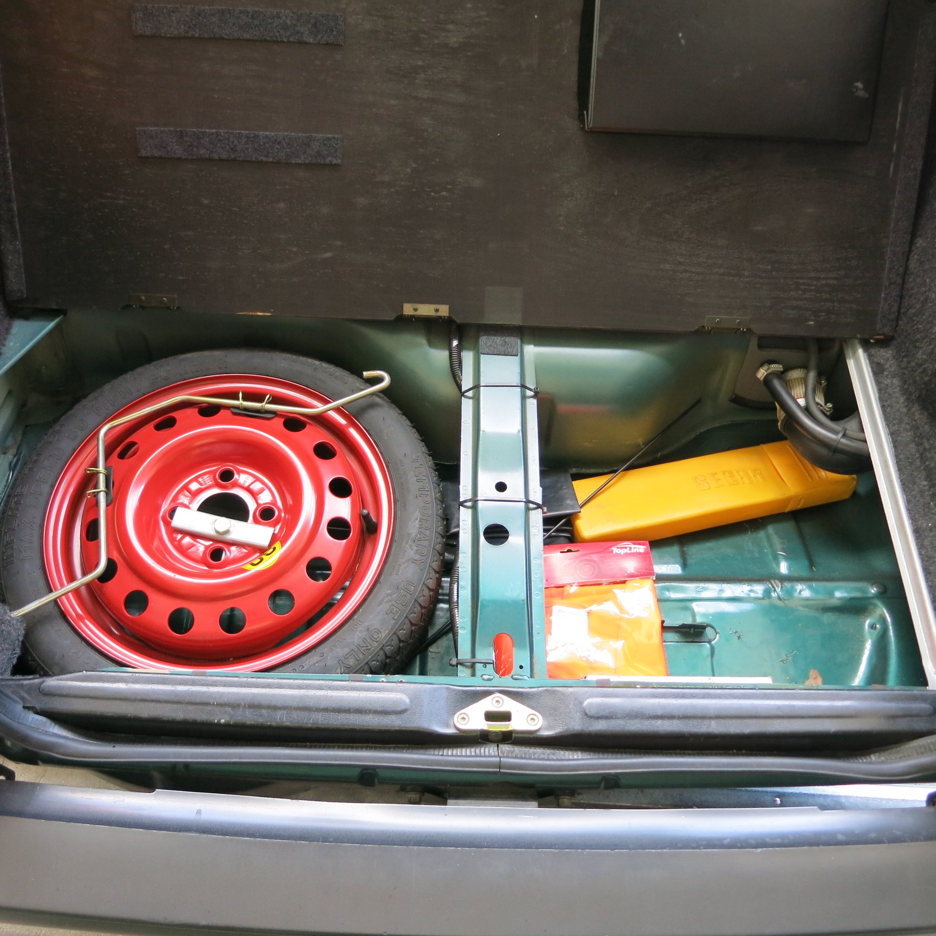 SAAB 900 2.0 2,0S Sport Aero-image-10