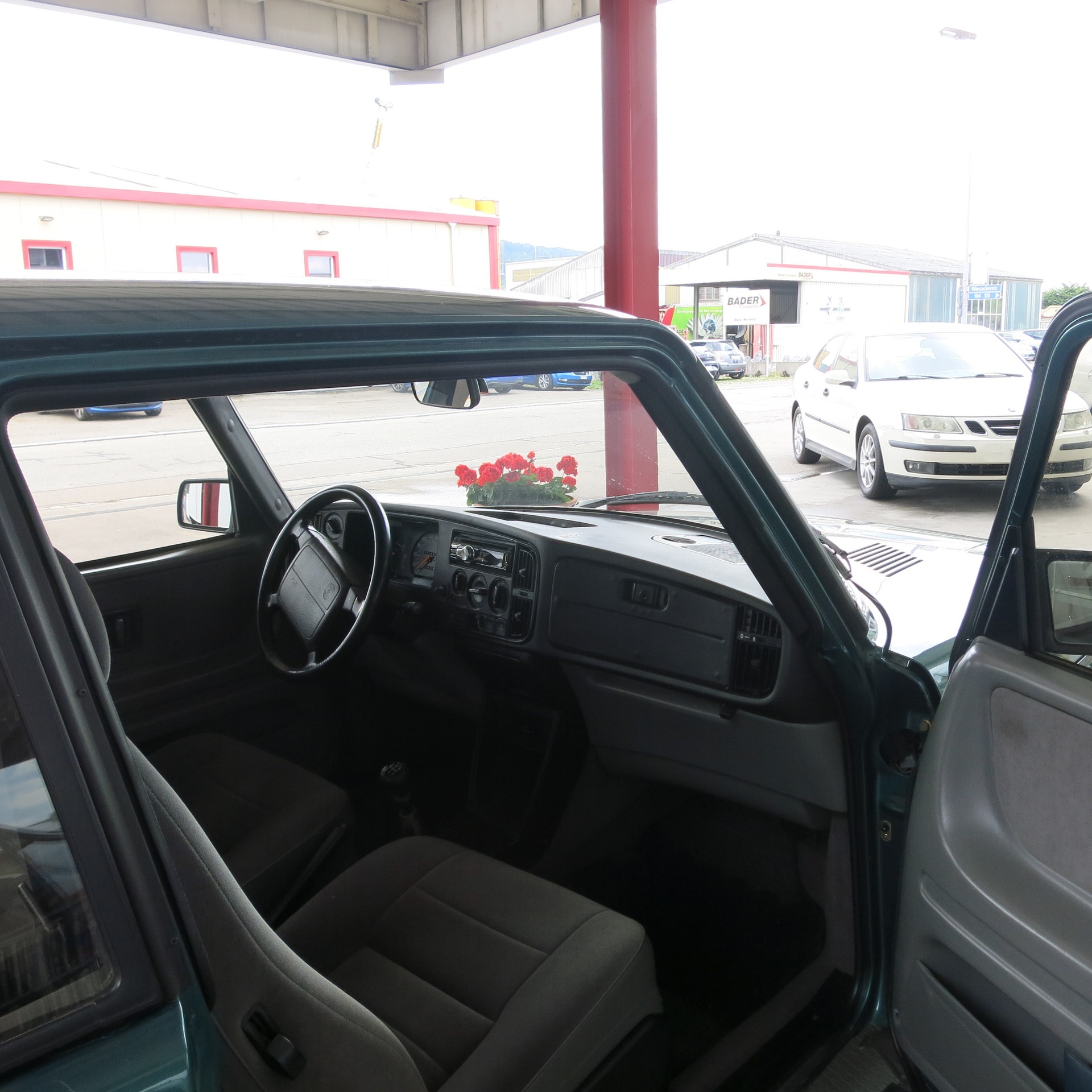 SAAB 900 2.0 2,0S Sport Aero-image-3