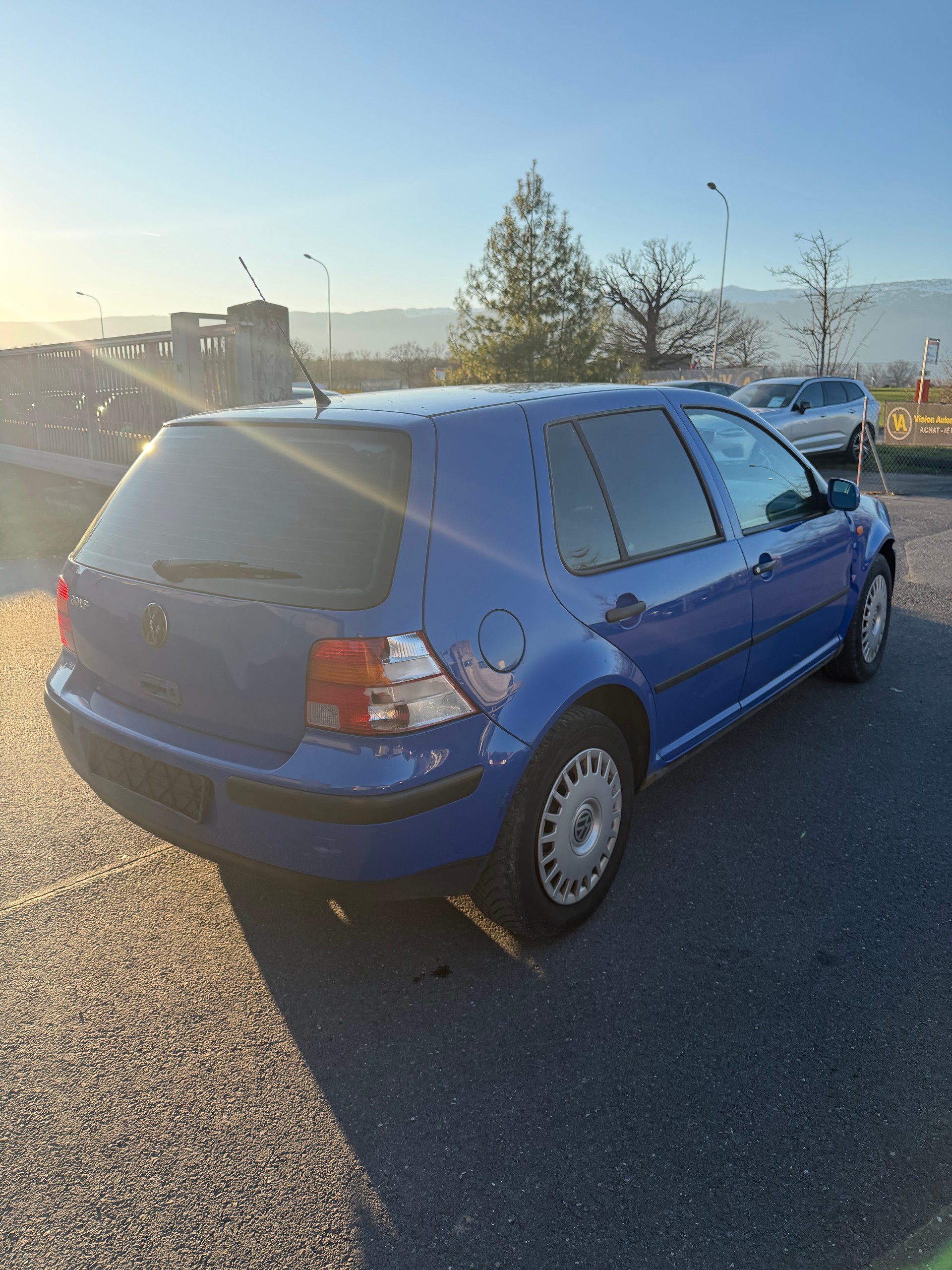 VW Golf 1.9 TDI Comfortline-image-3