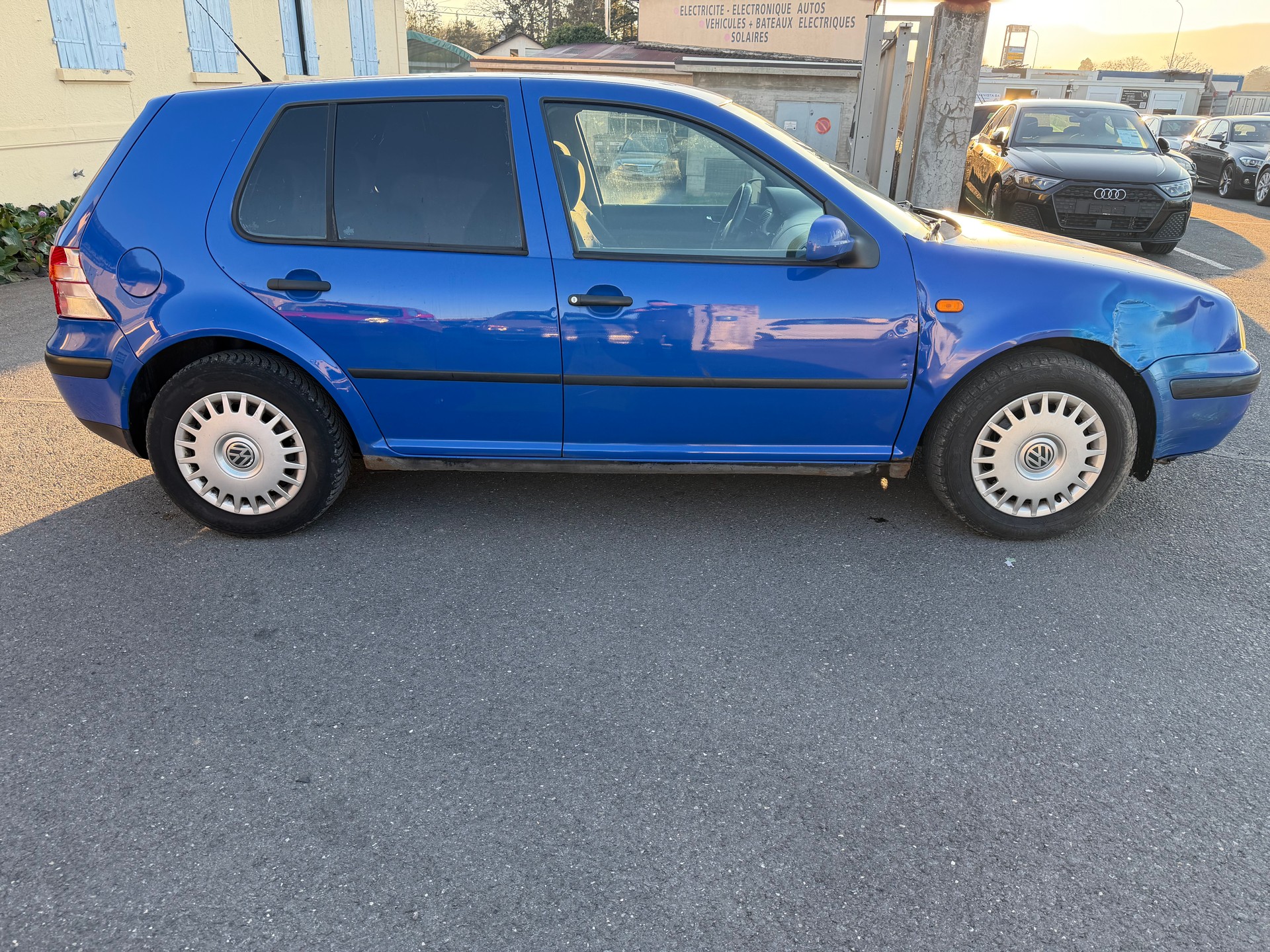 VW Golf 1.9 TDI Comfortline-image-4
