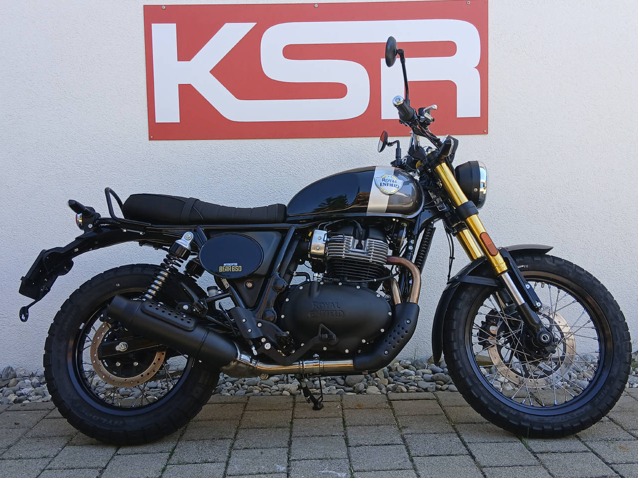 ROYAL ENFIELD Bear 650 Mid-image-0