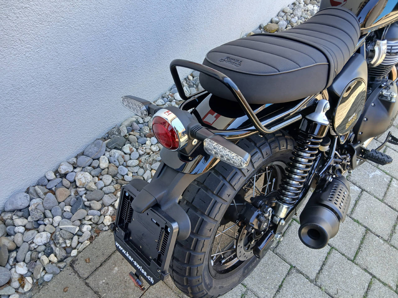 ROYAL ENFIELD Bear 650 Mid-image-10