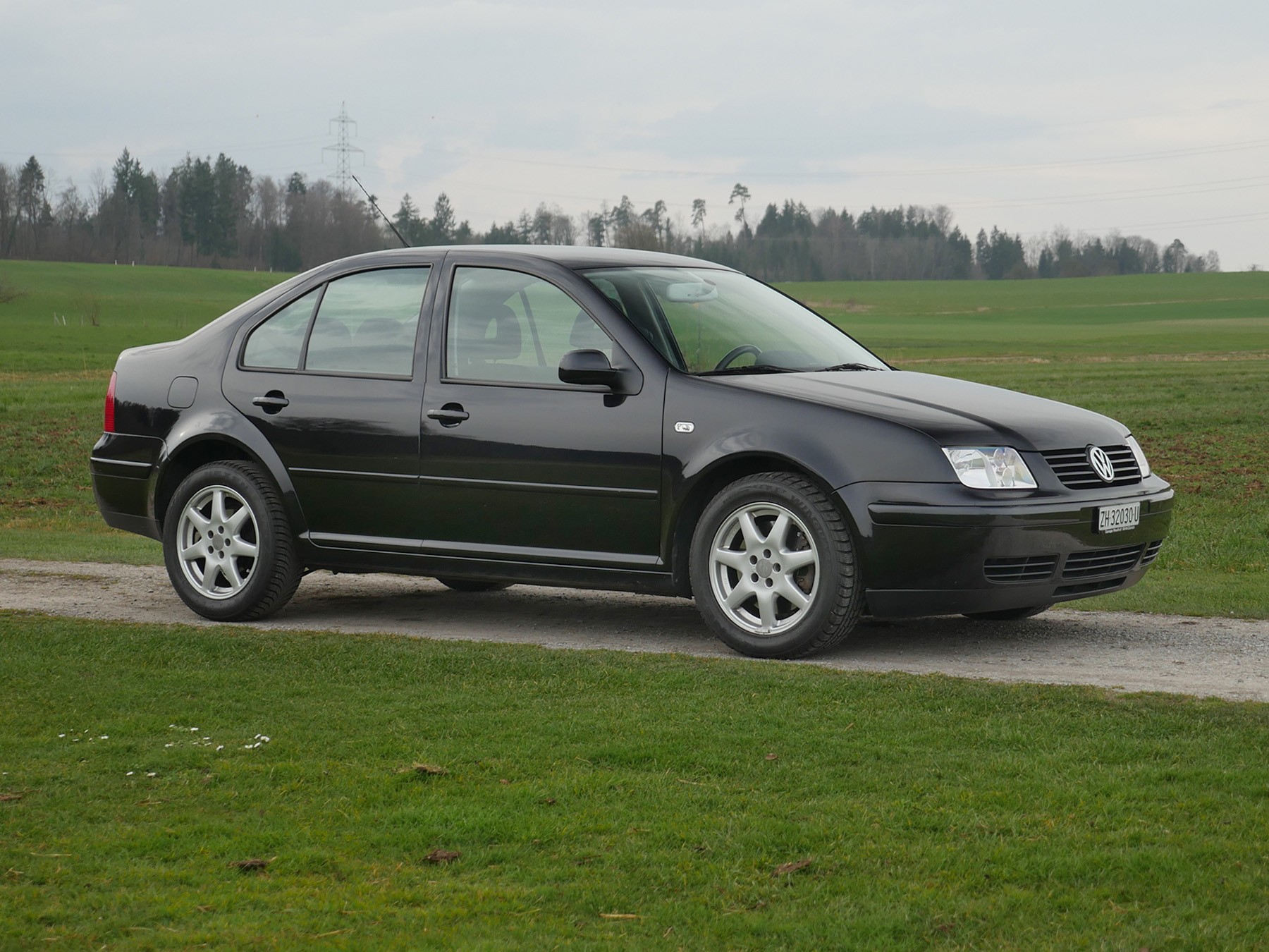 VW Bora 1.8 Turbo Highline-image-3
