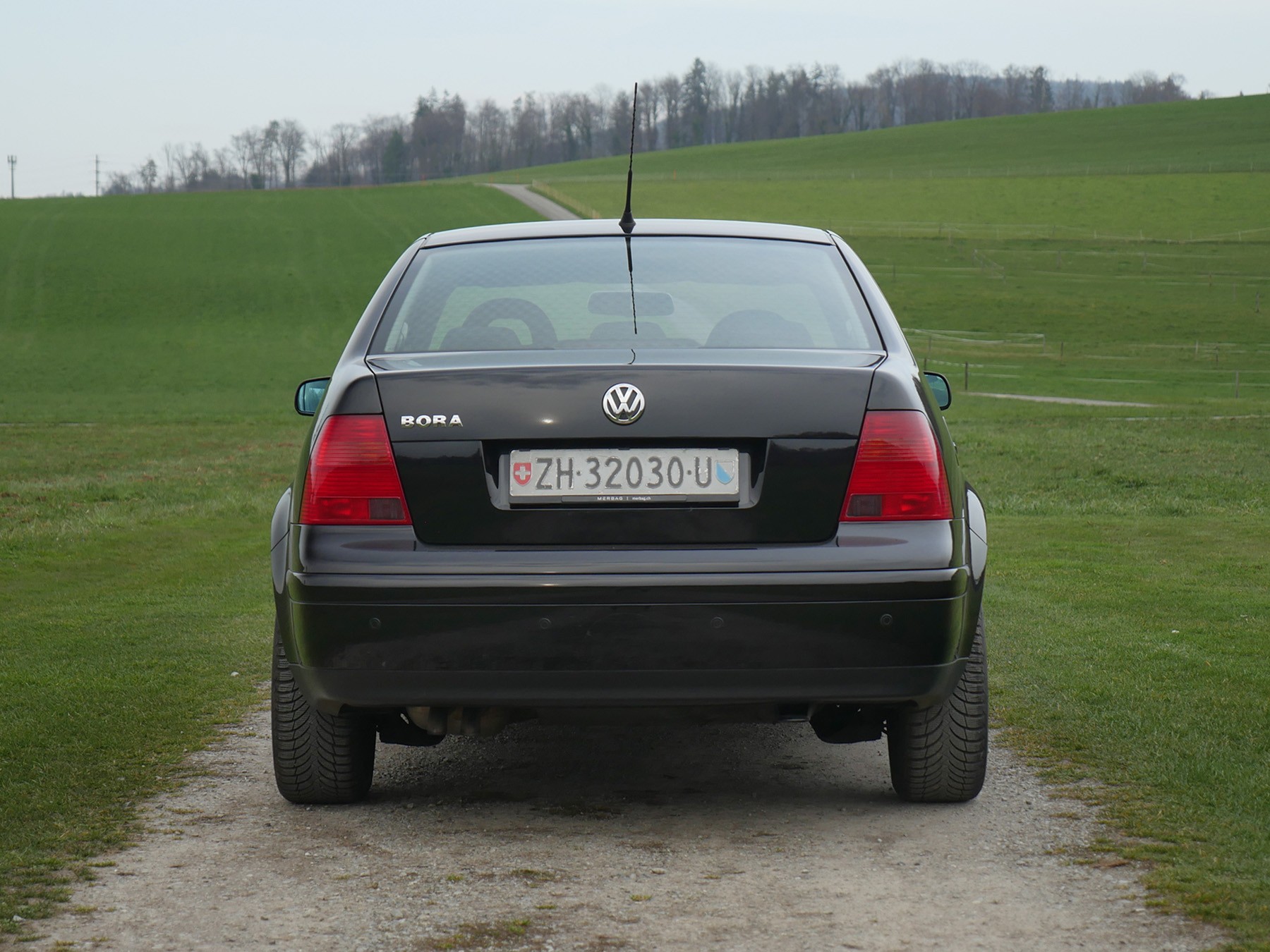 VW Bora 1.8 Turbo Highline-image-7