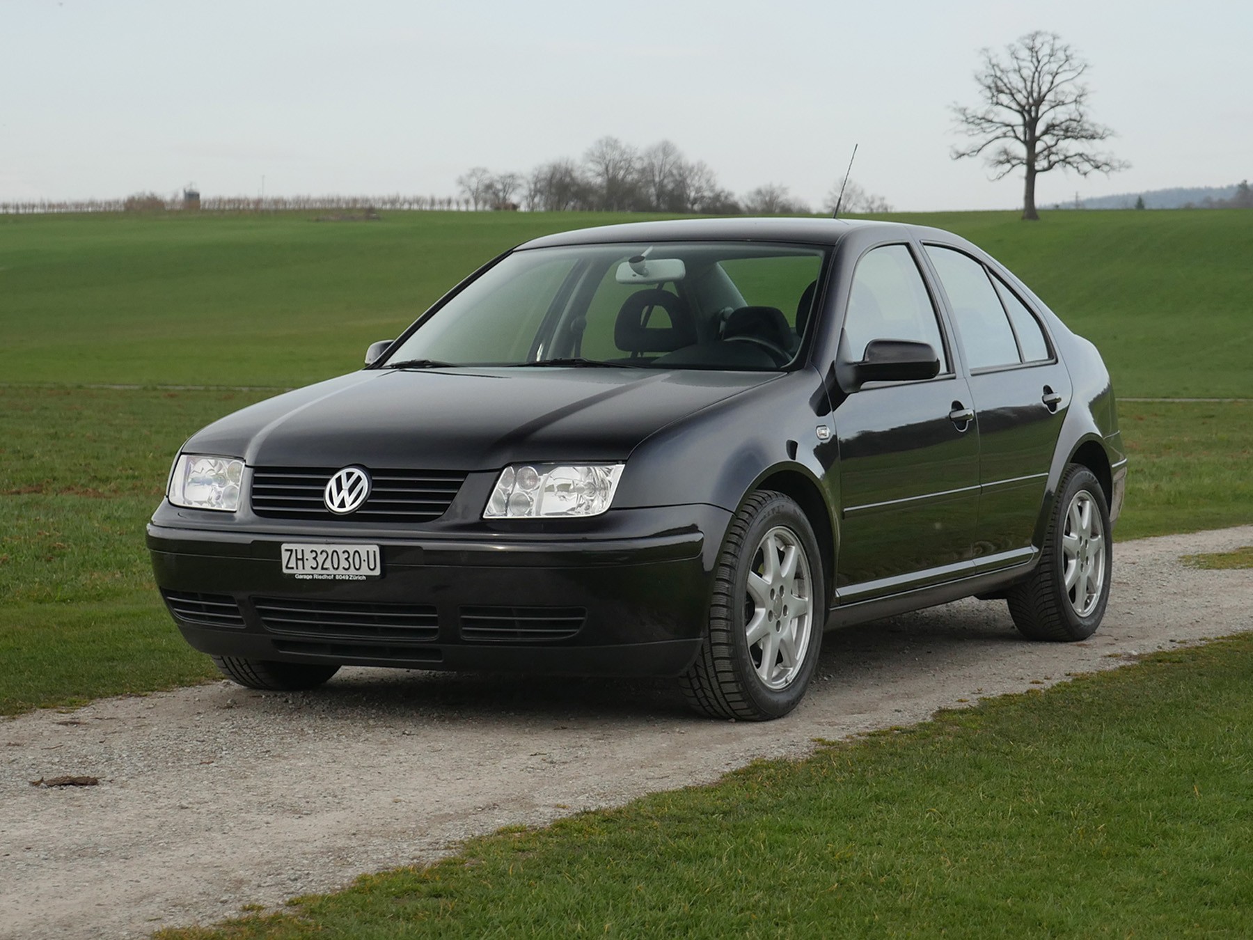 VW Bora 1.8 Turbo Highline-image-1