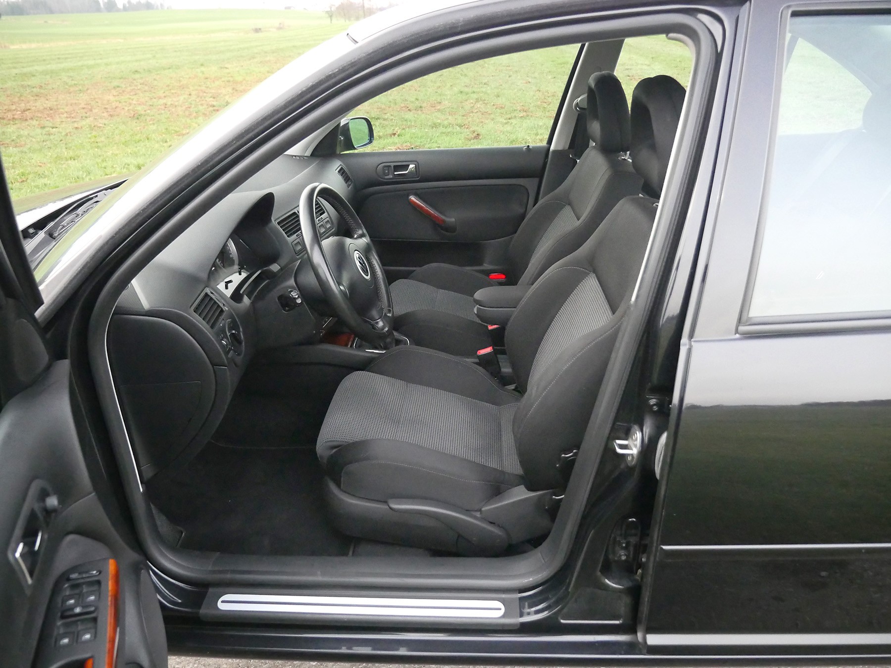 VW Bora 1.8 Turbo Highline-image-8