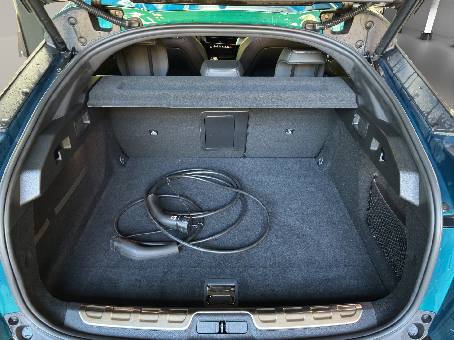 PEUGEOT 408 1.6 PHEV 225 GT-image-11