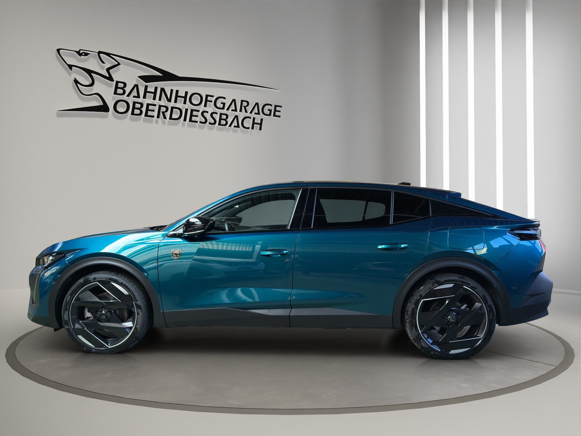 PEUGEOT 408 1.6 PHEV 225 GT-showroom-element-2