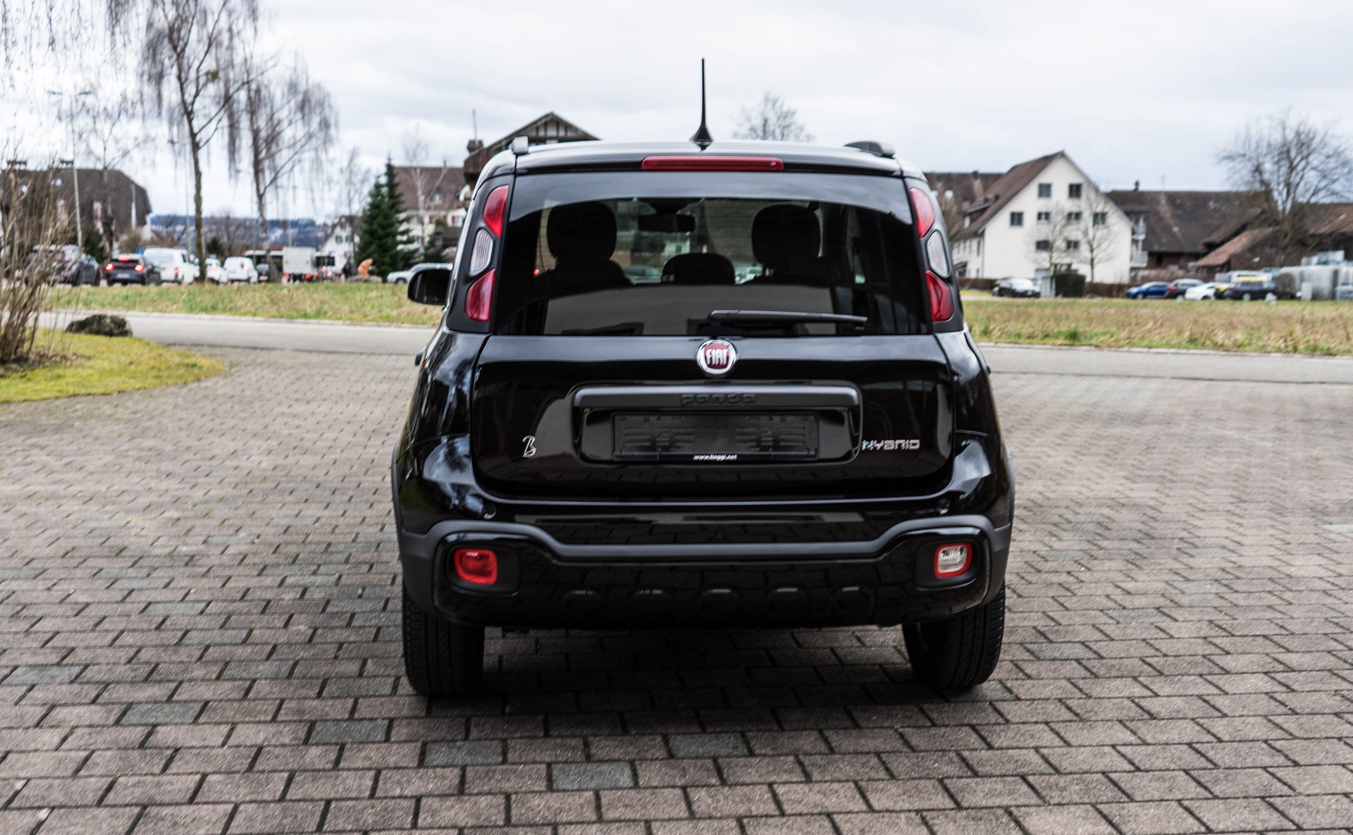 FIAT Panda 1.0 MHEV Cross-image-8