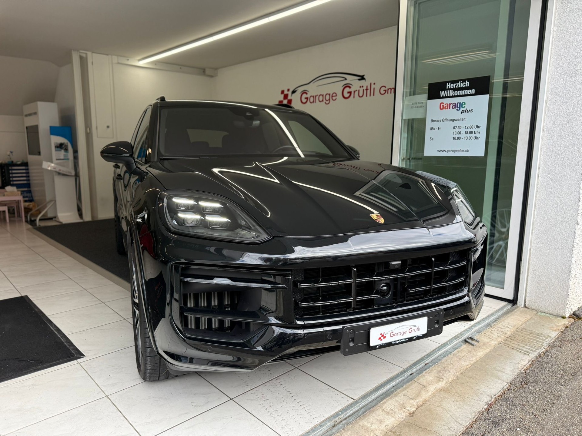 PORSCHE Cayenne 3.0 V6-image-21