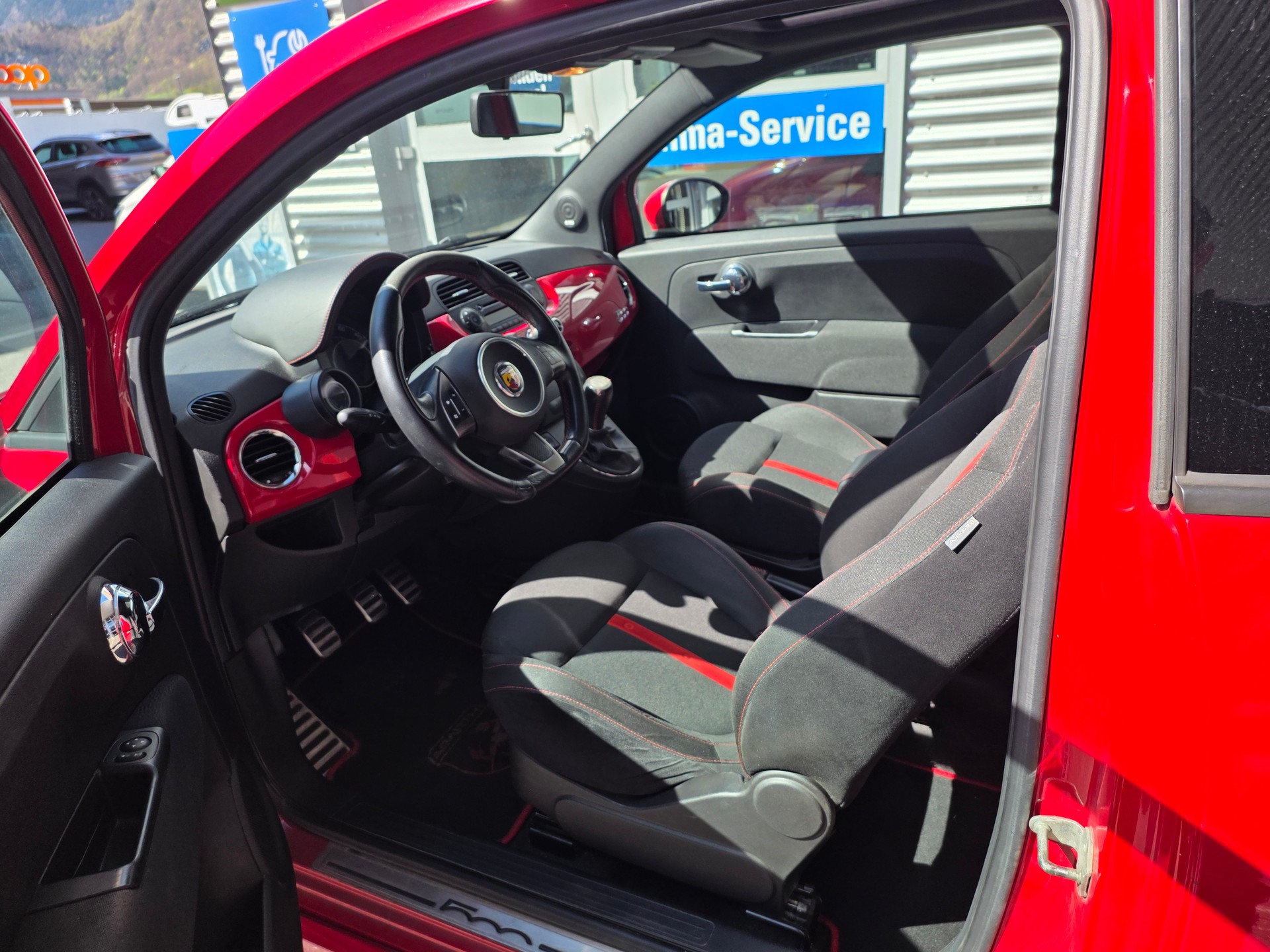 FIAT 500 1.4 16V Turbo Abarth-image-7