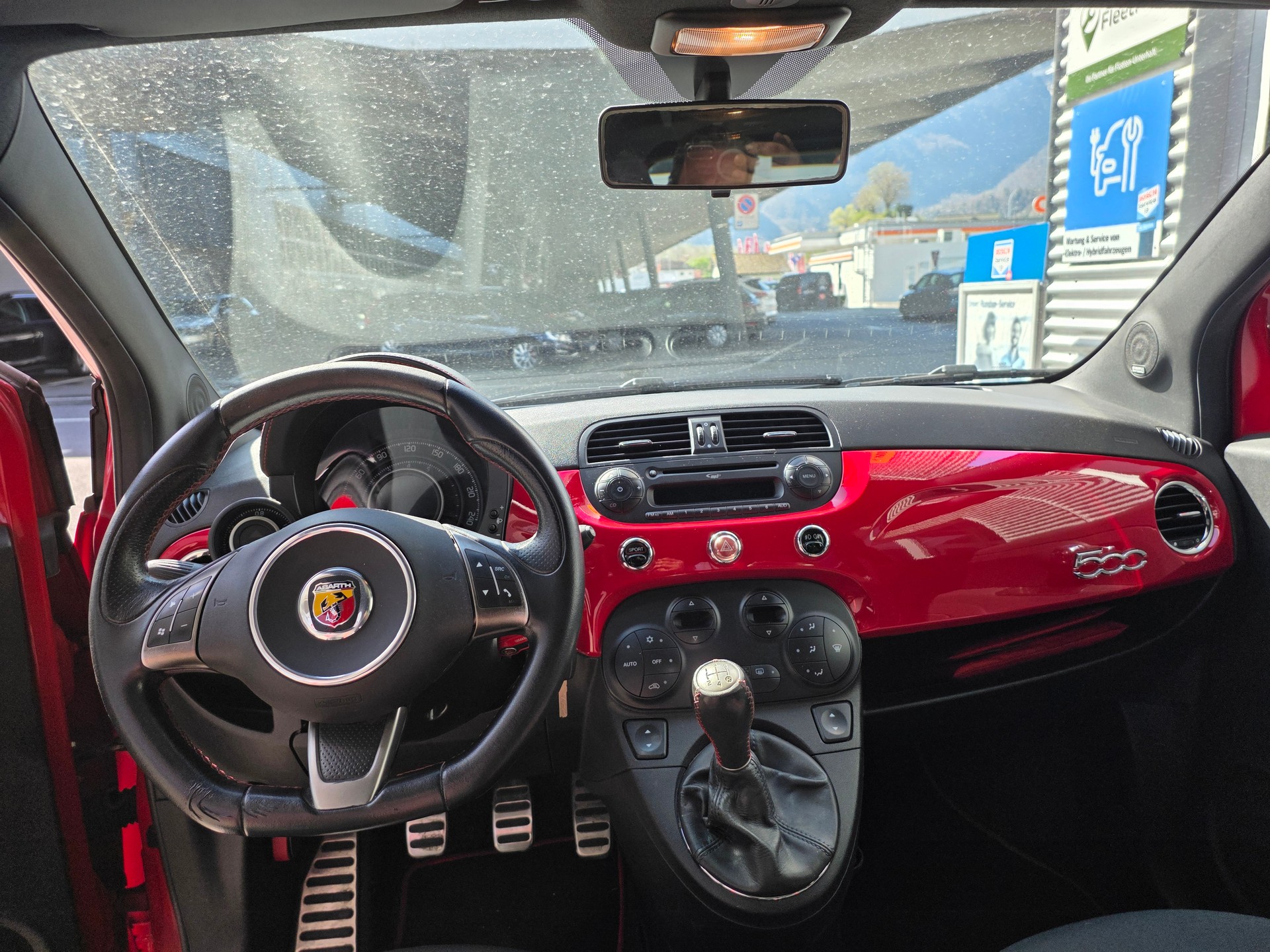 FIAT 500 1.4 16V Turbo Abarth-image-10
