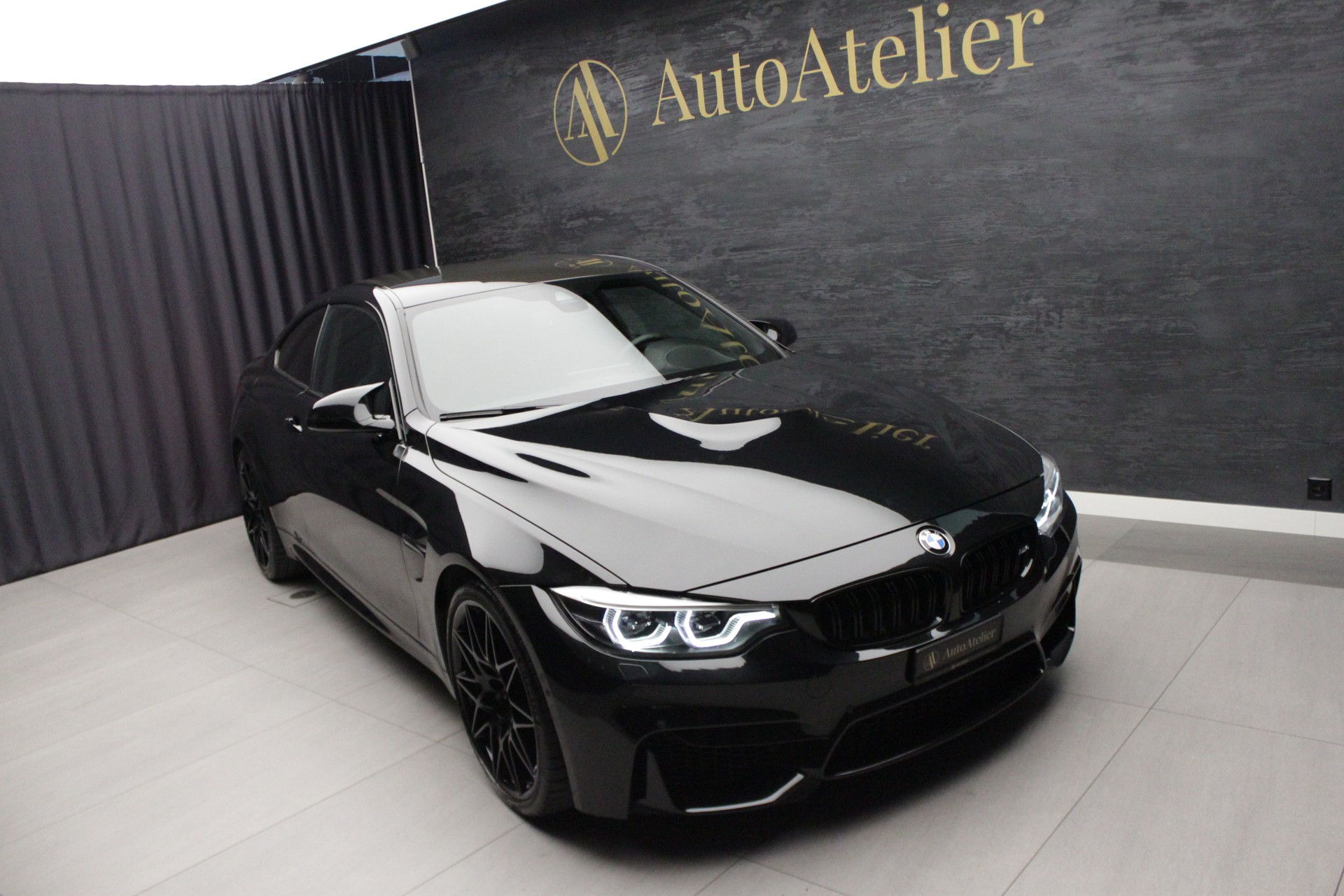 BMW M4 Coupé Competition DKG-image-4