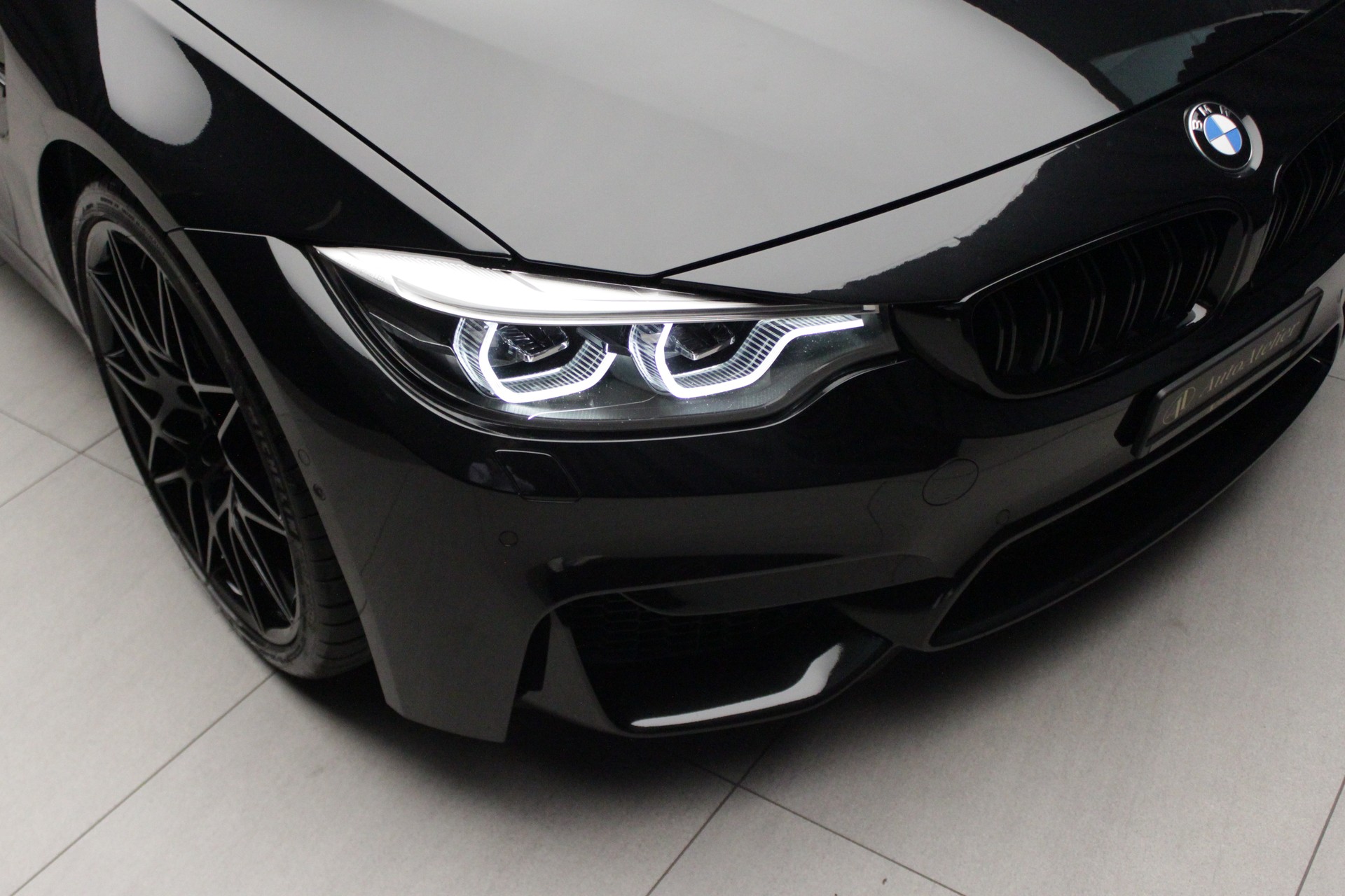 BMW M4 Coupé Competition DKG-image-6