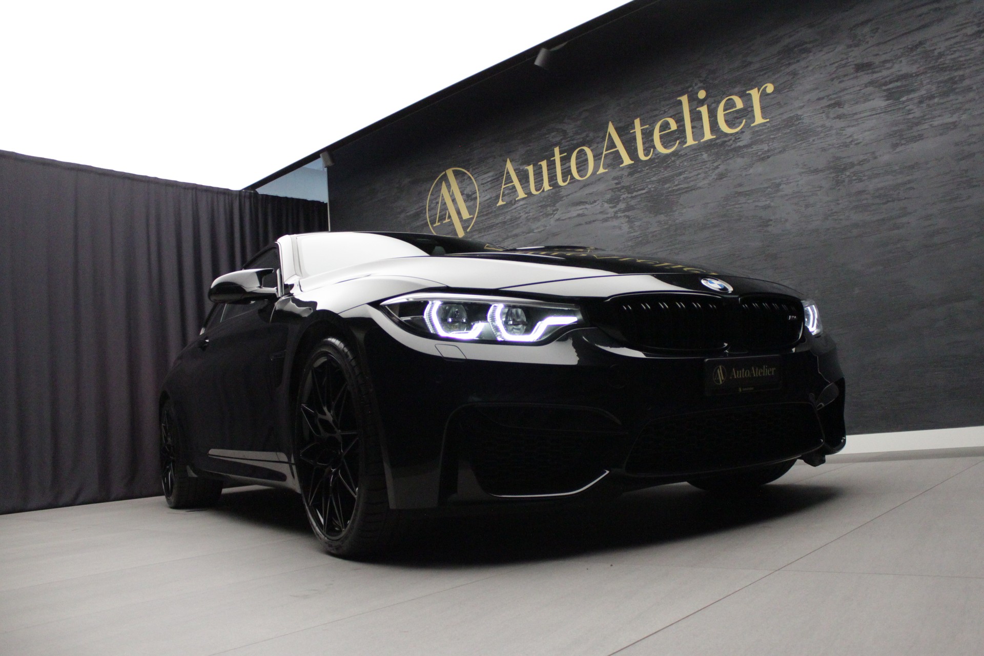 BMW M4 Coupé Competition DKG-image-5