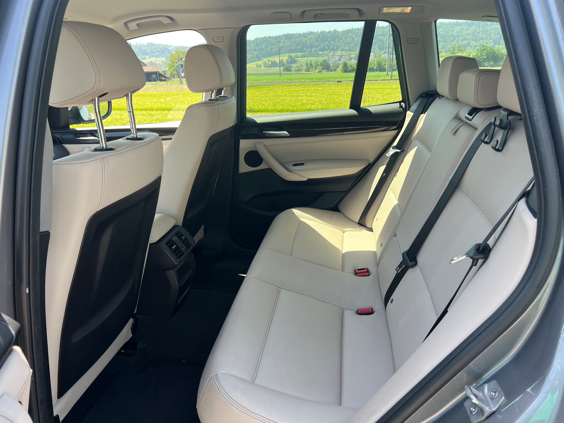 BMW X3 xDrive 20d Steptronic-image-25