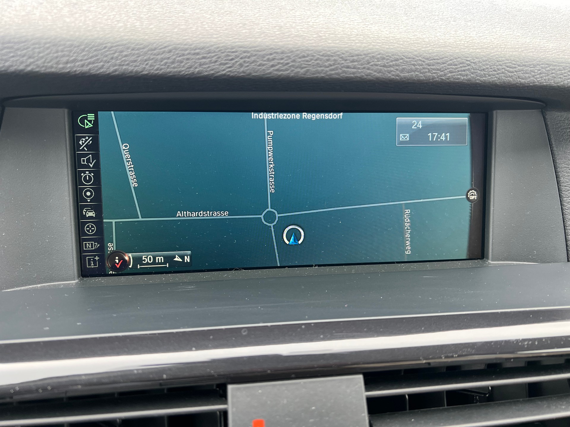 BMW X3 xDrive 20d Steptronic-image-18