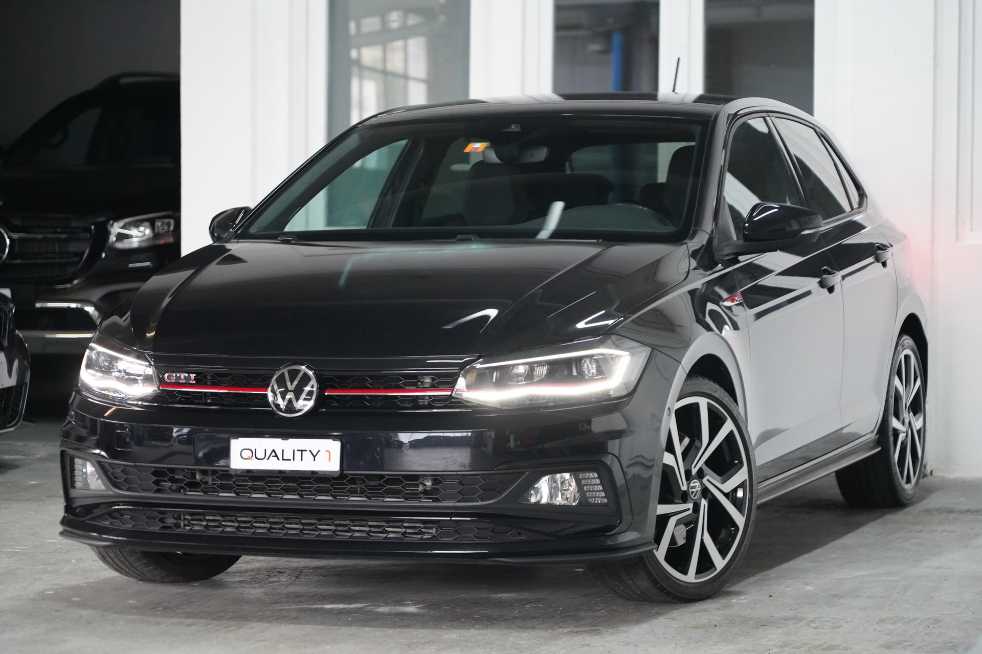 VW Polo 2.0 TSI GTI DSG-image-3