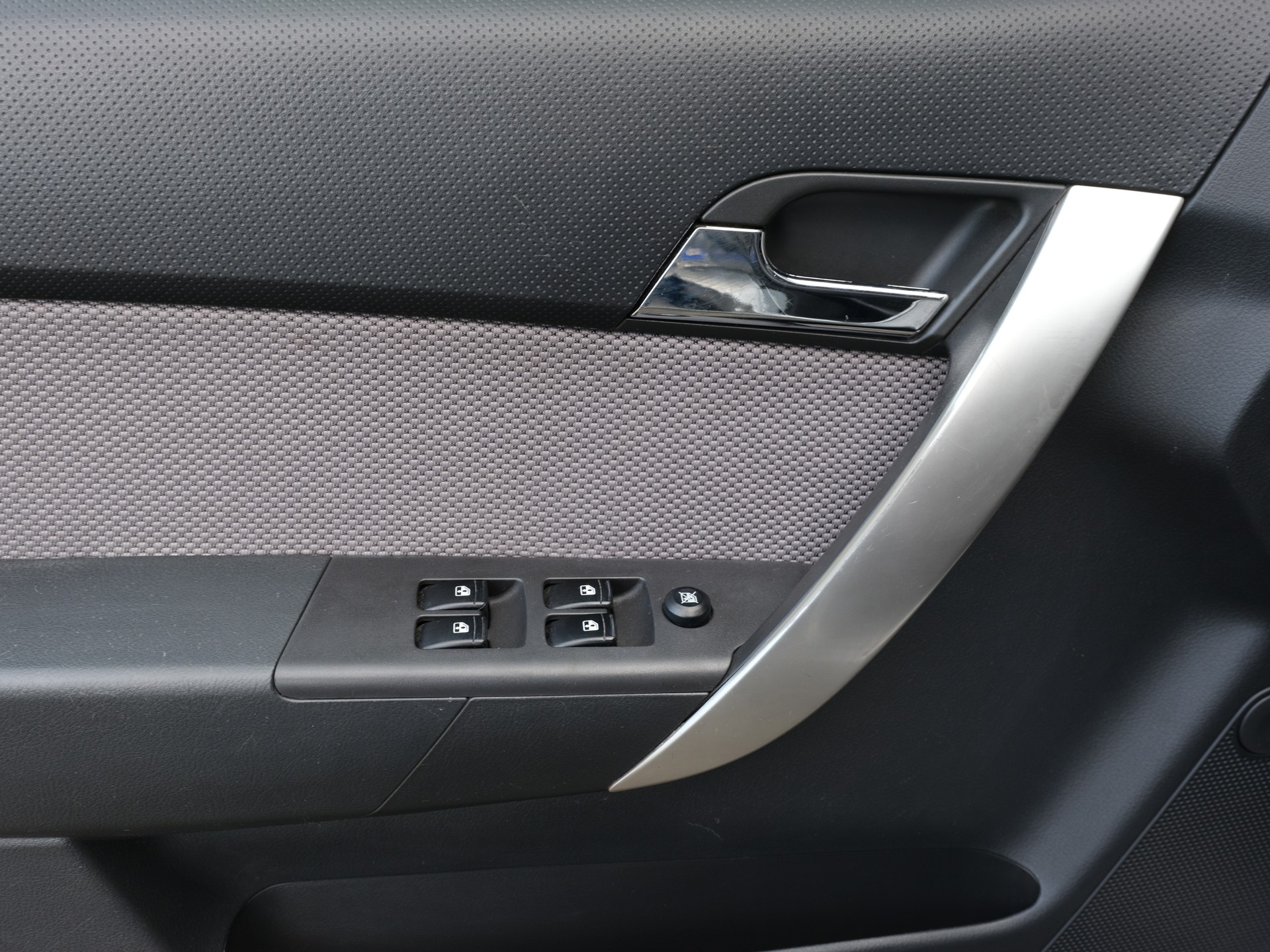 CHEVROLET Aveo 1.4 LT (LS Plus)-image-6